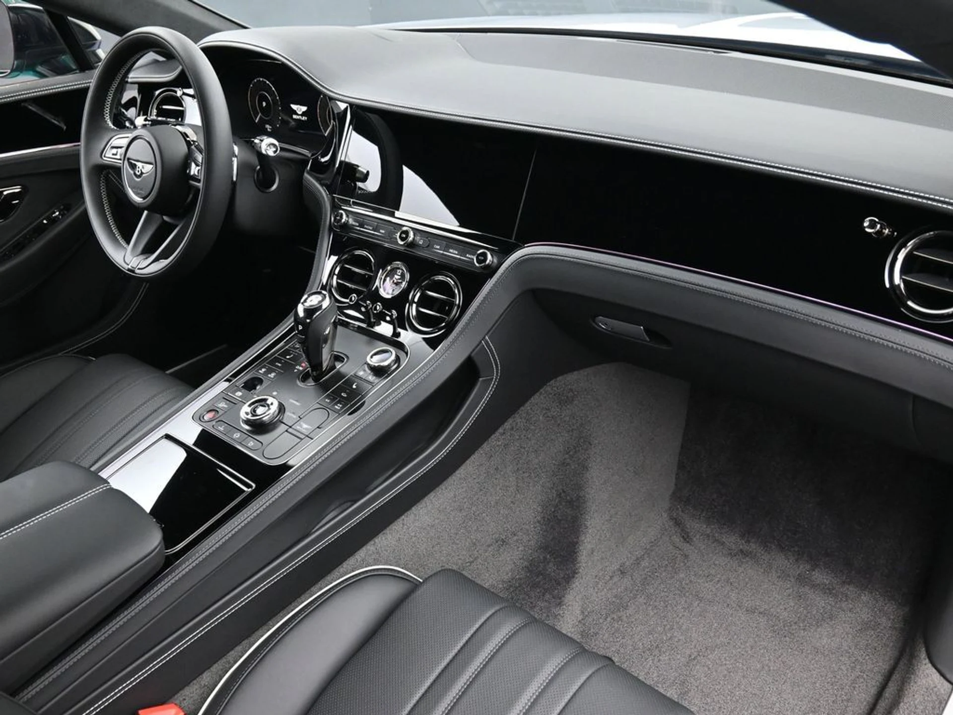 mph014_145183071_ec4fabcc8c1b6362039a5c3b38eace16x_53dc9f3892