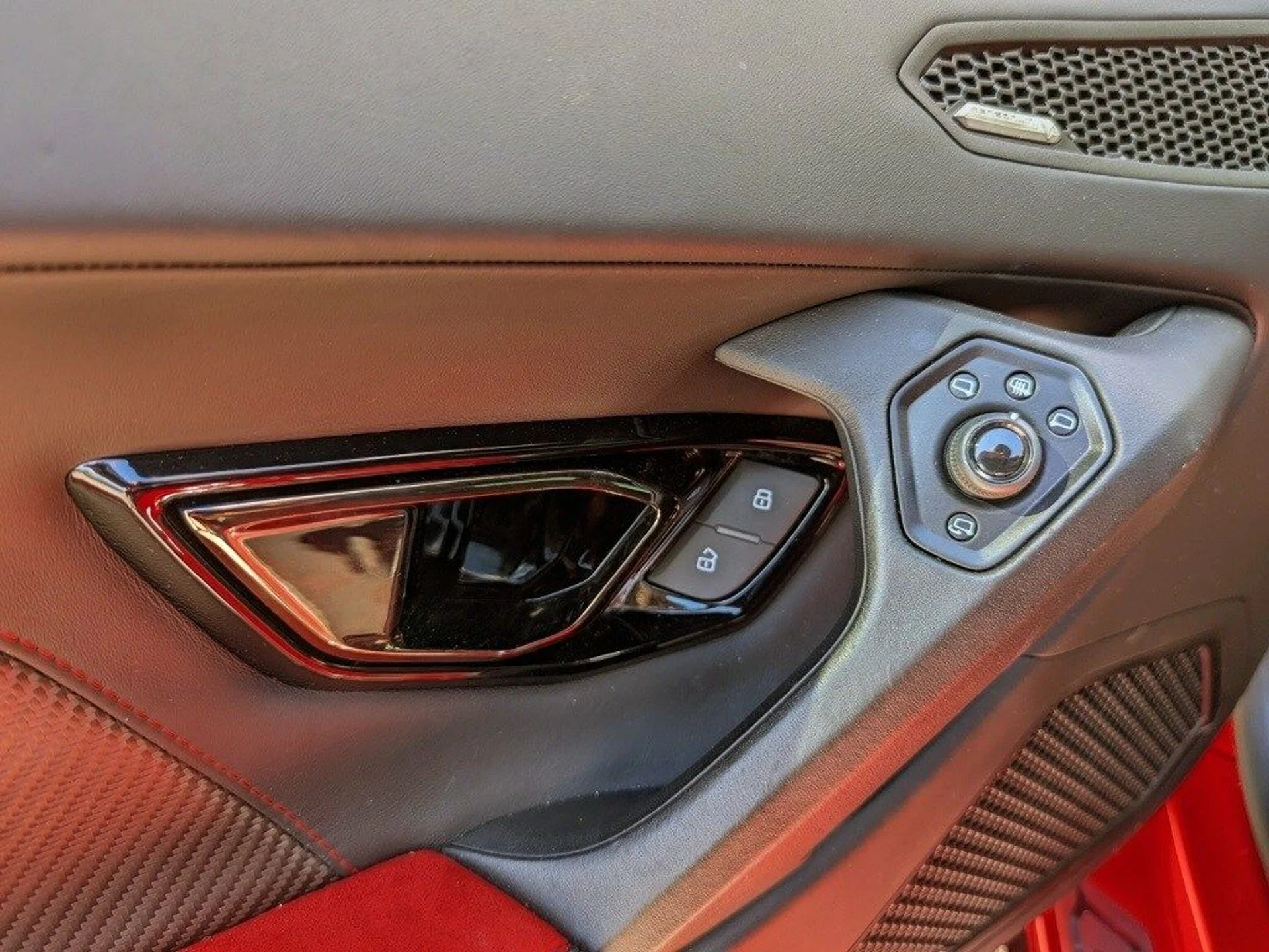 mph014_1452027443_3e4badeca1799bba315b4d423ff5ab8bx_0ca1173709