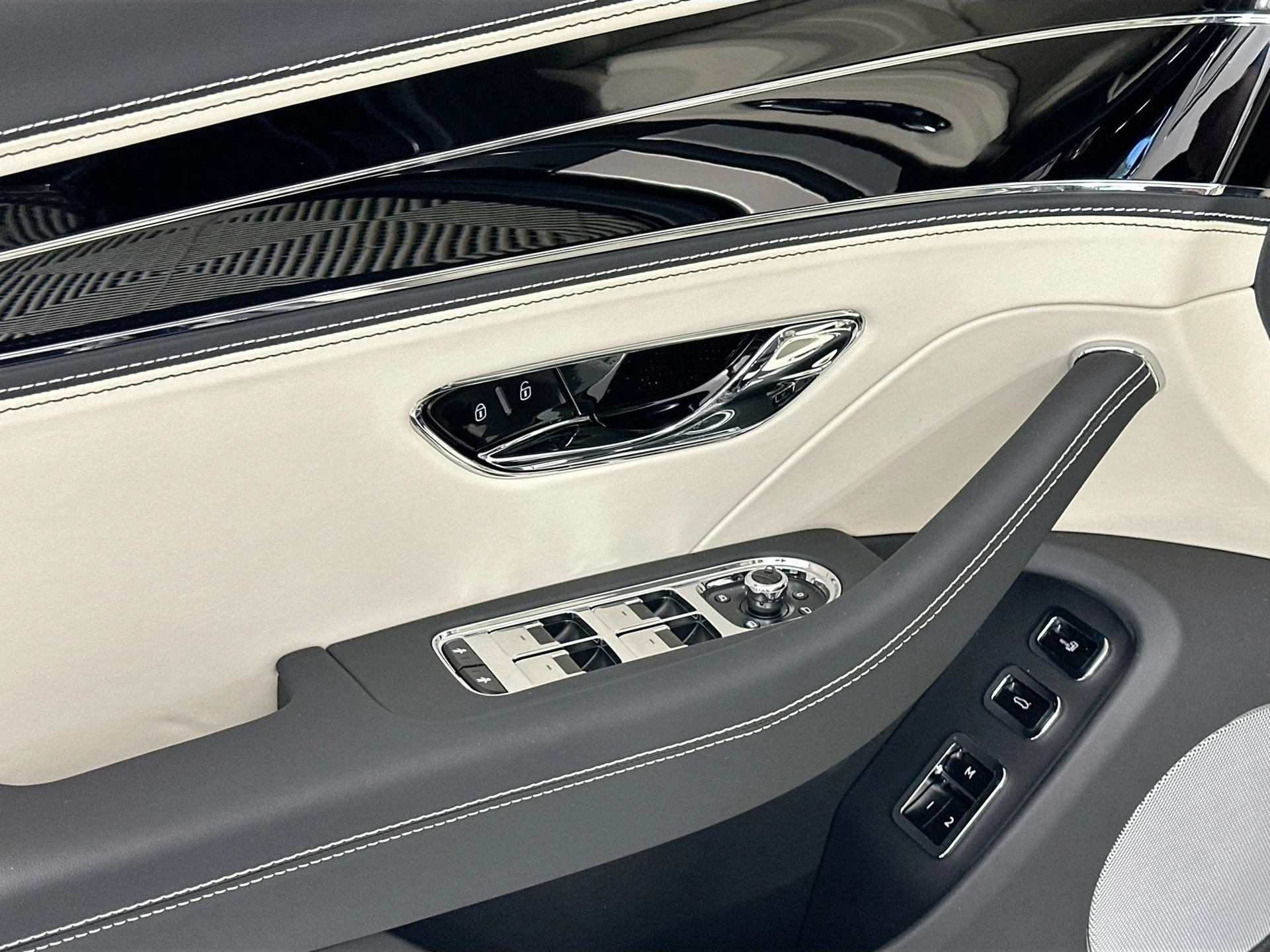 mph014_1461084994_15_328fca31ce