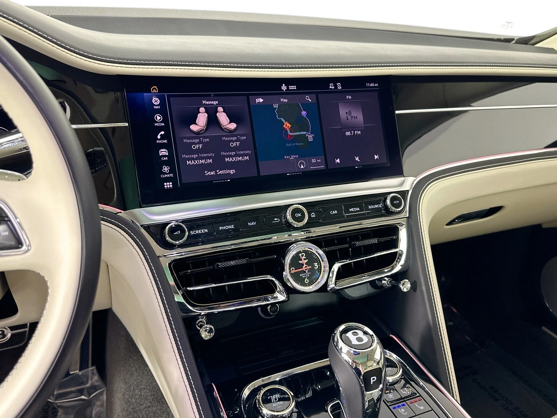 mph014_1466798180_15_2d3f97647a