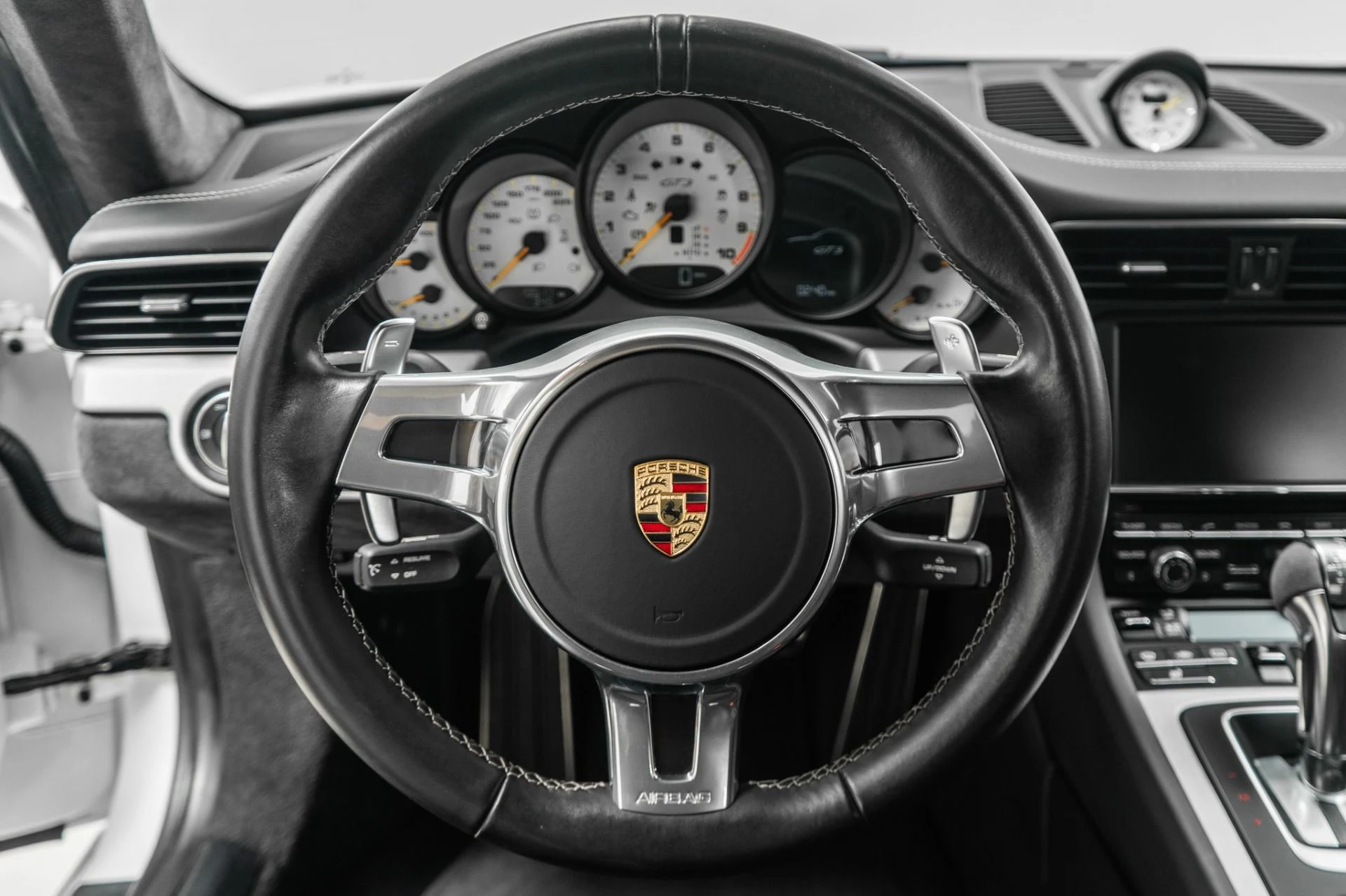mph014_147949017_Used_2014_Porsche_911_GT_3_Sport_Chrono_Carbon_Ceramic_Brakes_1784661945_3c96df09d0