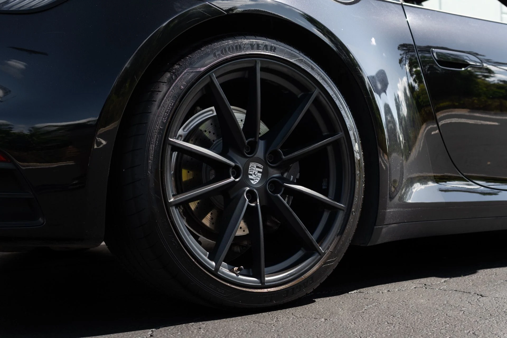 mph014_1508341405_Used_2021_Porsche_911_Carrera_1772596654_aa3e57b853