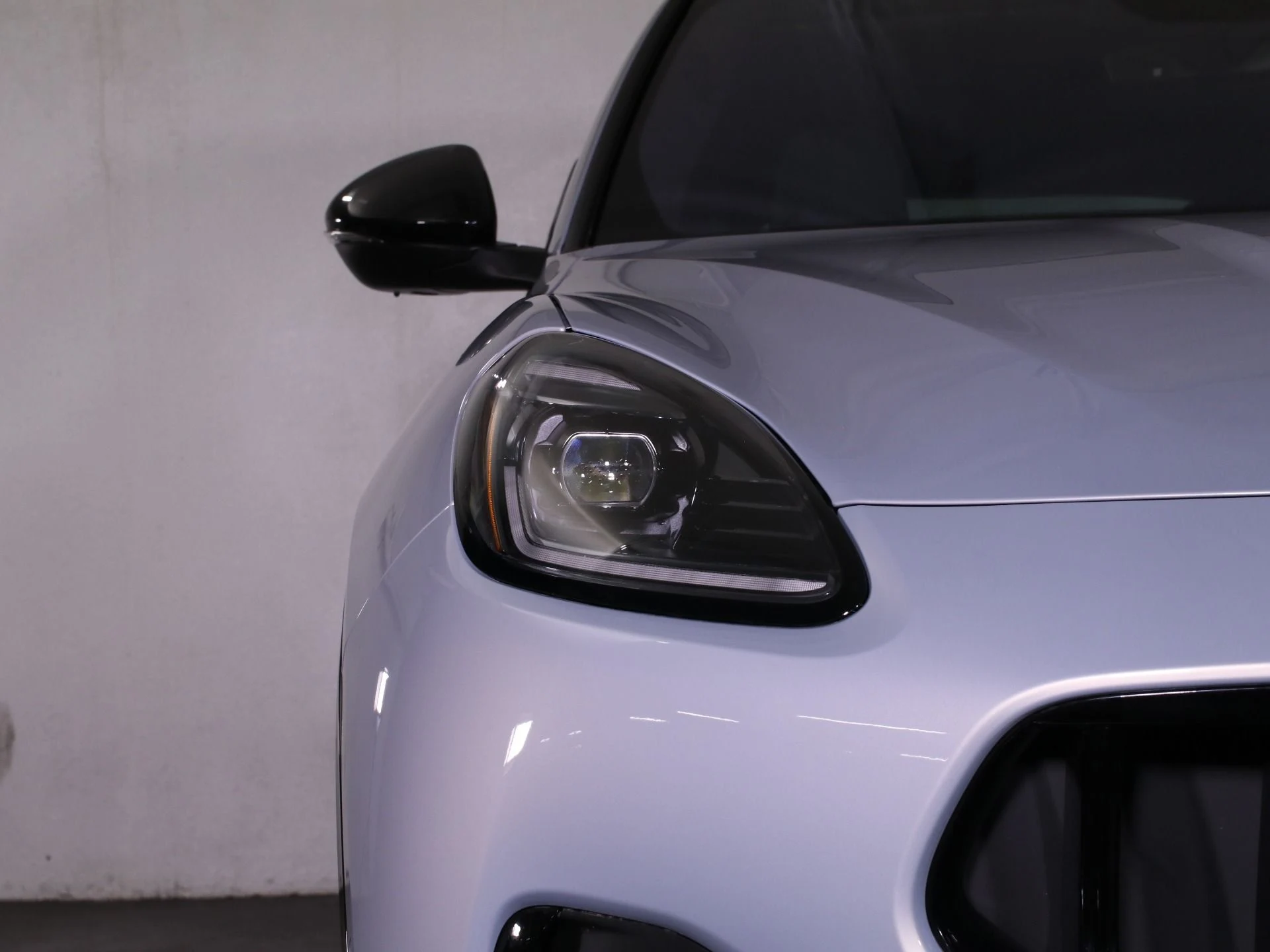 mph014_1510080658_New_2025_Maserati_Grecale_Modena_1768457699_a6a1bb8a6d