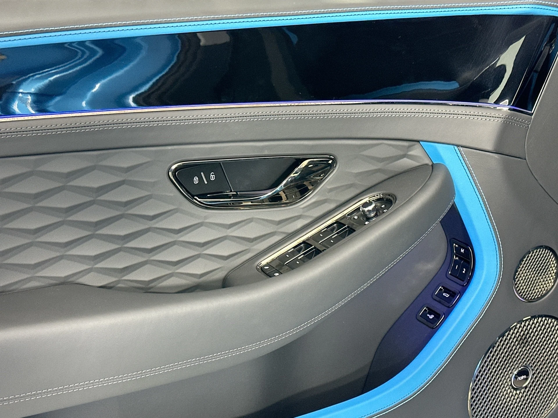 mph014_1510889918_15_9f1d5068dc