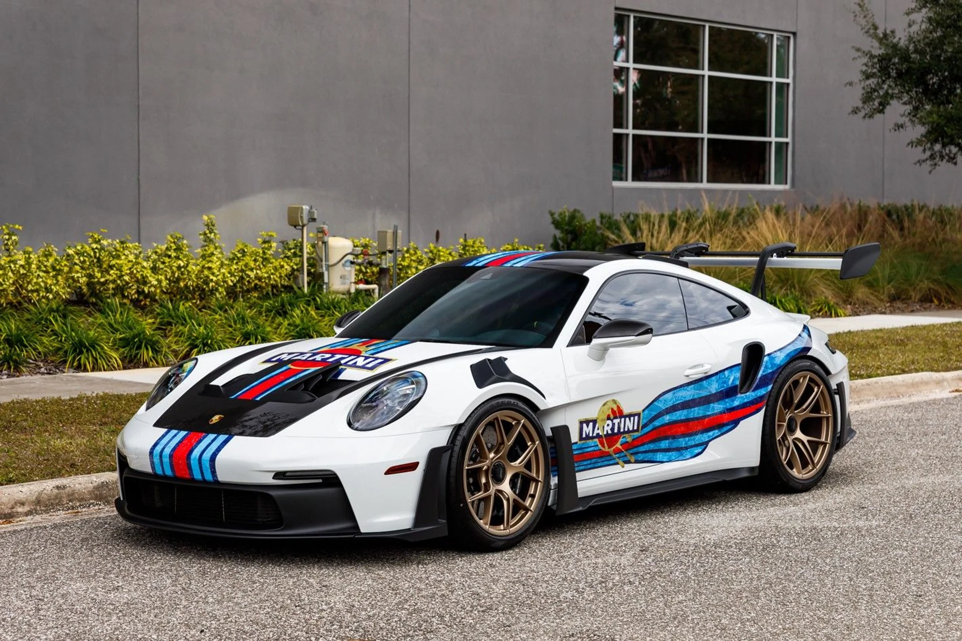 mph014_1514883762_645_p16_l_b1f3102590