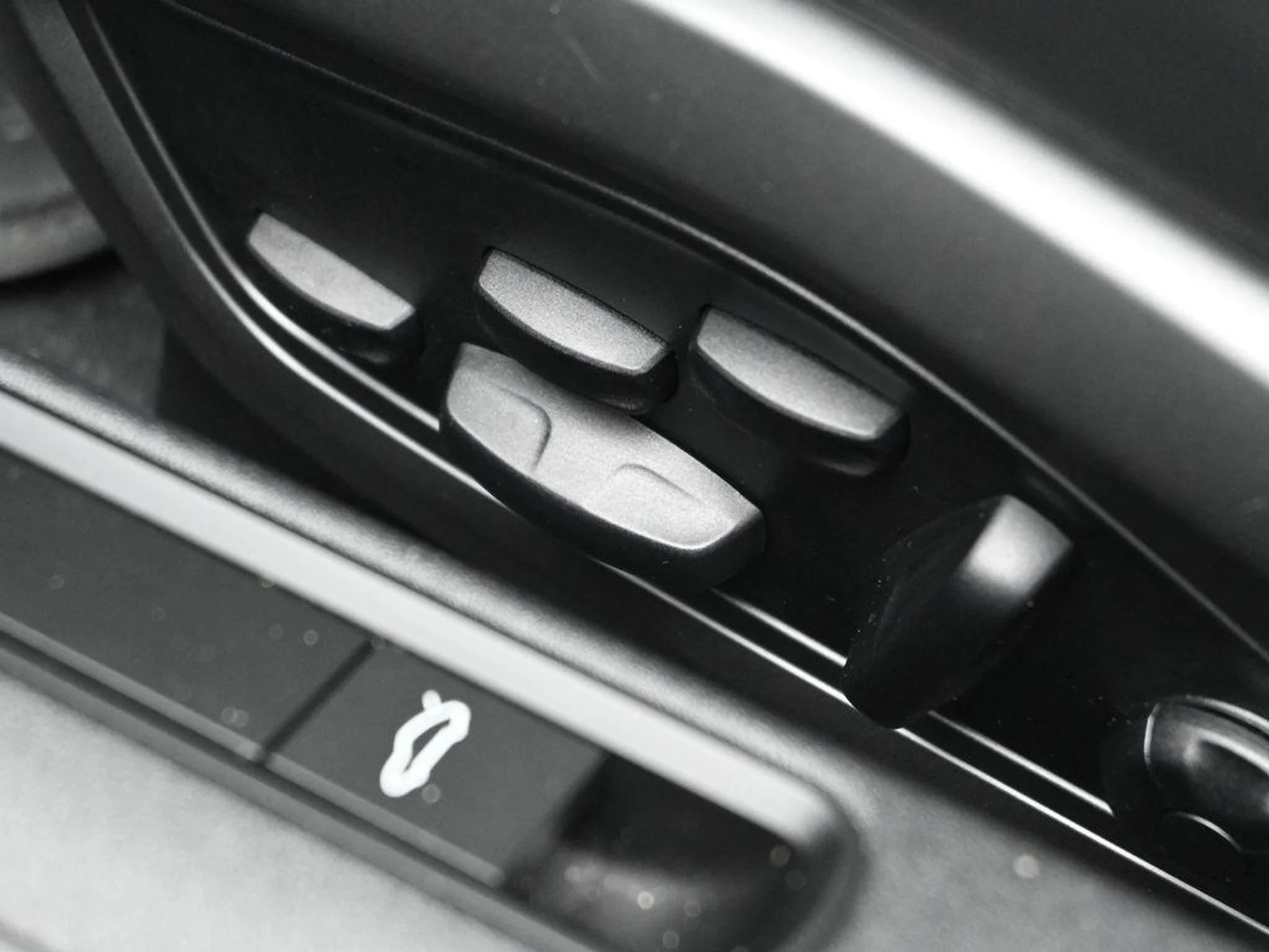 mph014_1516588993_I5e_yhqac_XX_Mb_Yhpe_B9_Agf_Wf_I_Bw_cfb401689a