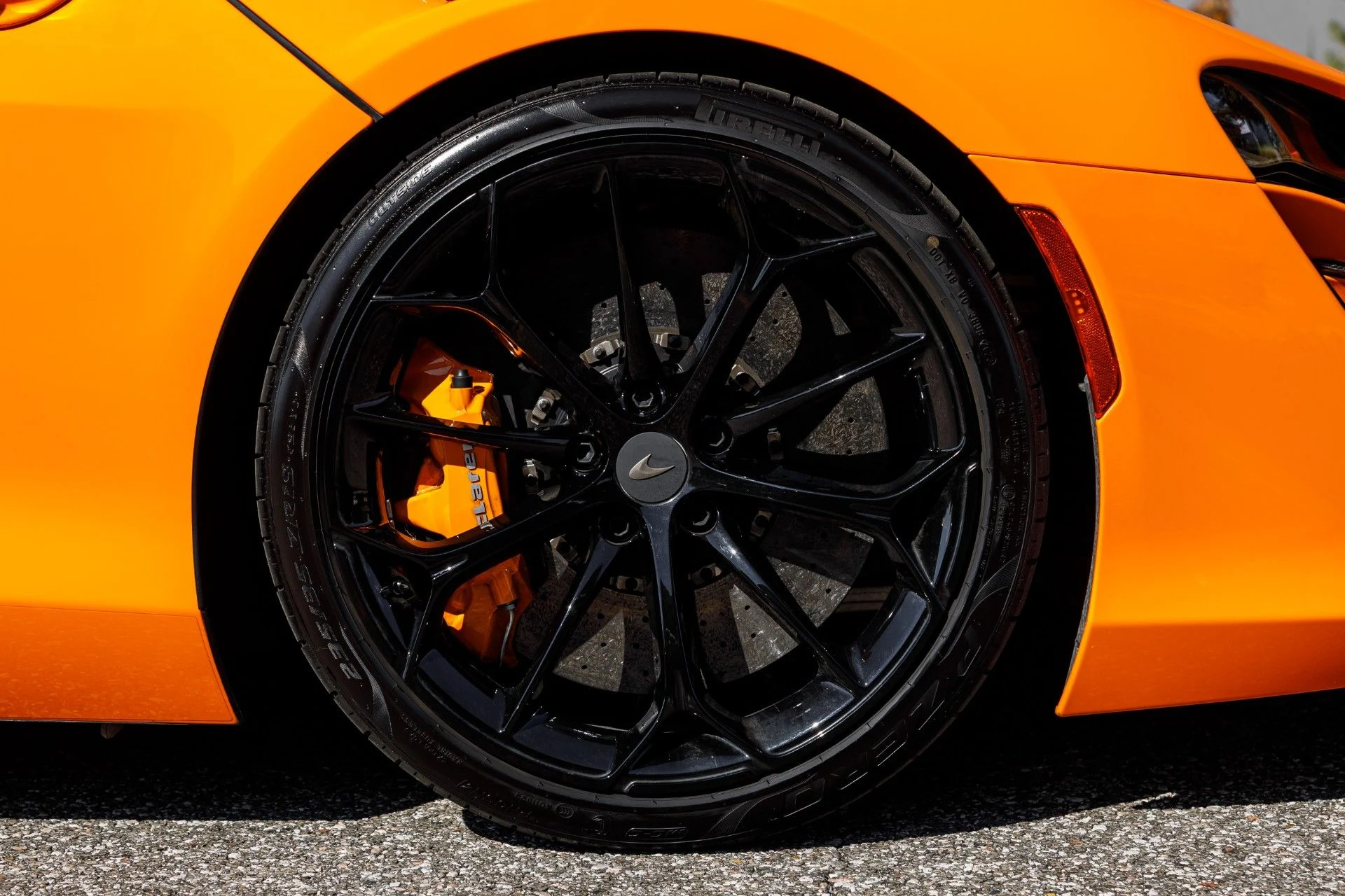 mph014_1516723268_653_p15_l_ca3d463afe