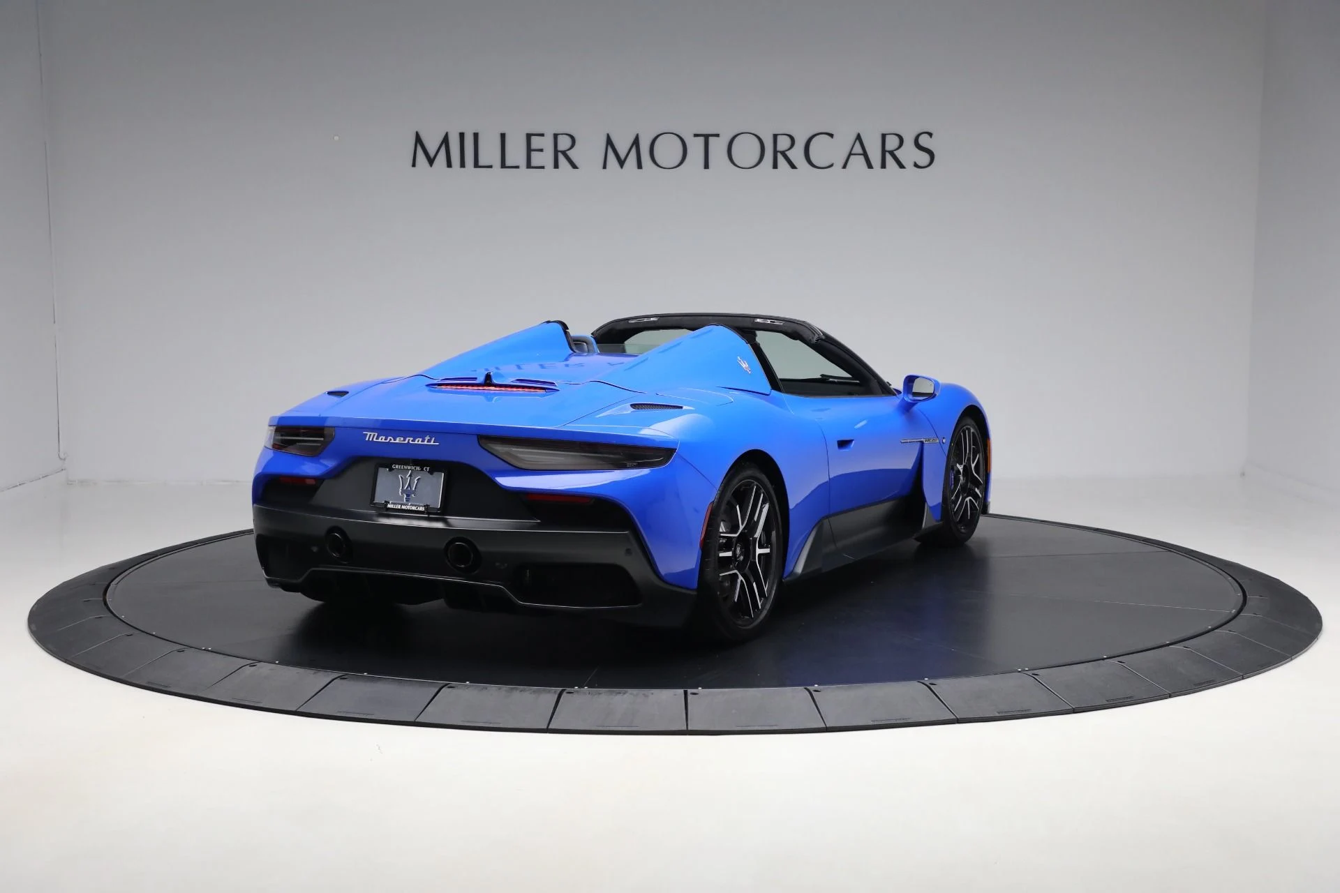 mph014_1527605091_New_2024_Maserati_MC_20_Cielo_451f7a485c