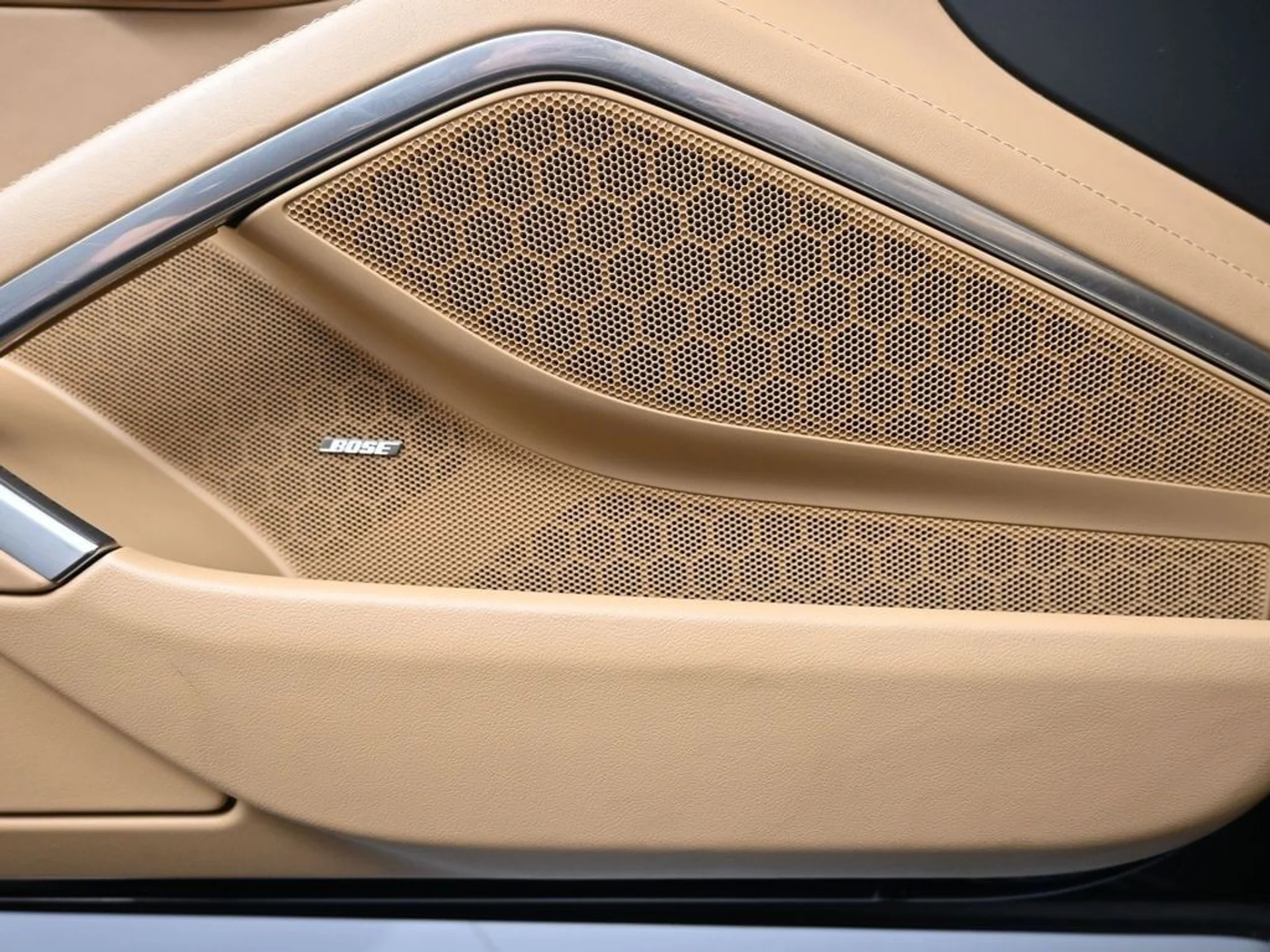 mph014_1530026267_4c5dfb0b6e6715f5db933e61ac2cb2e4x_927b1e0015