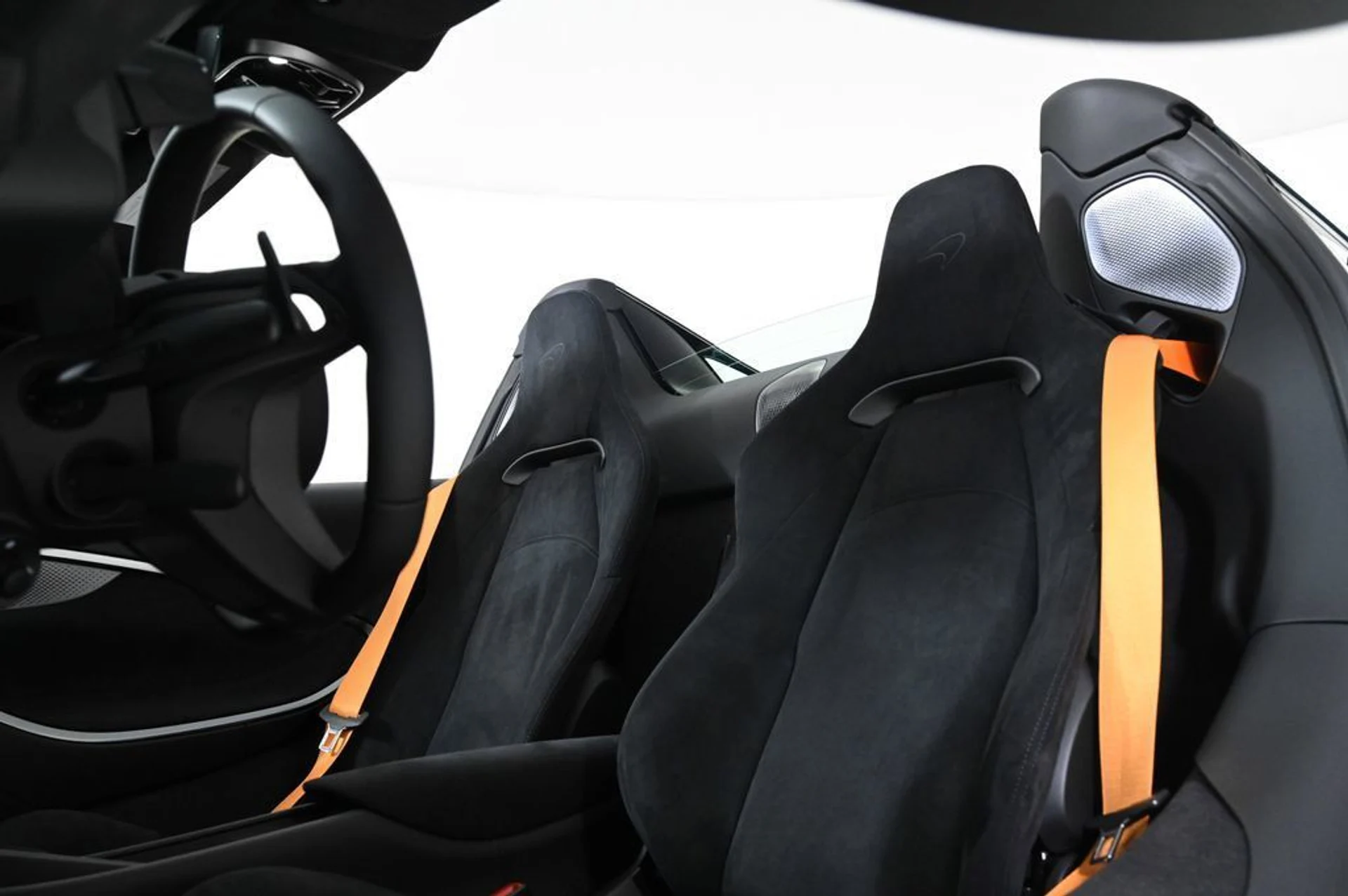 mph014_1531606417_new_2026_mclaren_artura_spider_11350_22977152_15_1024_2b0ec57014
