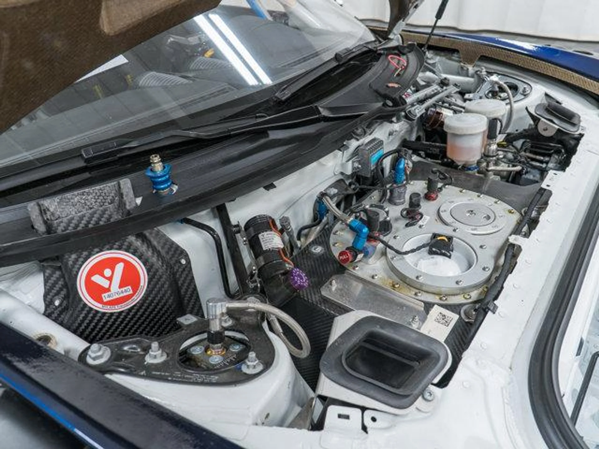 mph014_1533167150_i_Pgla80_K_Lny8j9_DLHV_9o_ED_znnc_a88f5d307e