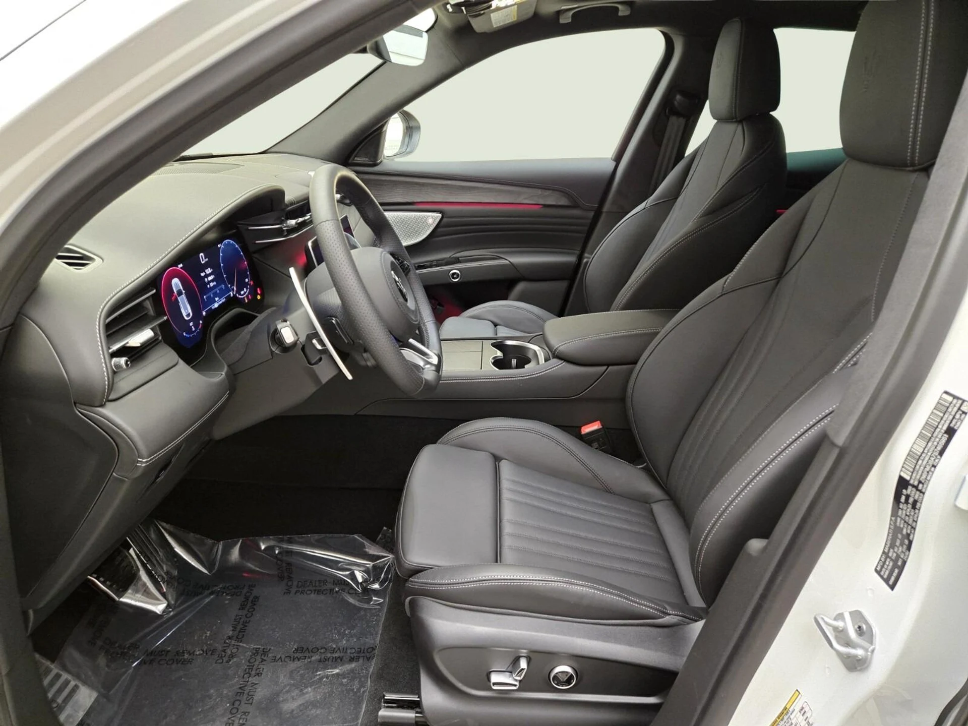 mph014_1535054199_New_2025_Maserati_Grecale_Modena_1772000212_2301d96bcf