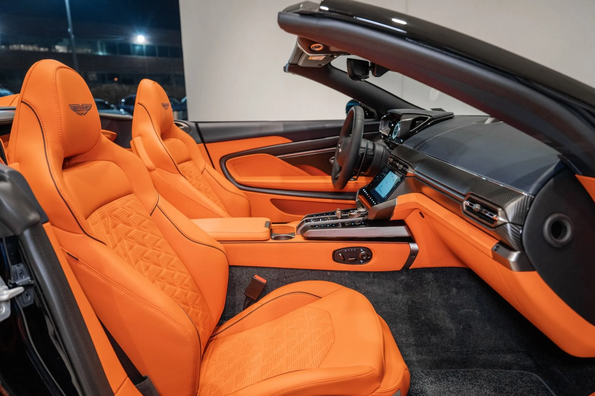 mph014_154123064_New_2026_Aston_Martin_Vanquish_Volante_Thrillseeker_Edition_1_of_3_1768066424_32397c4a49