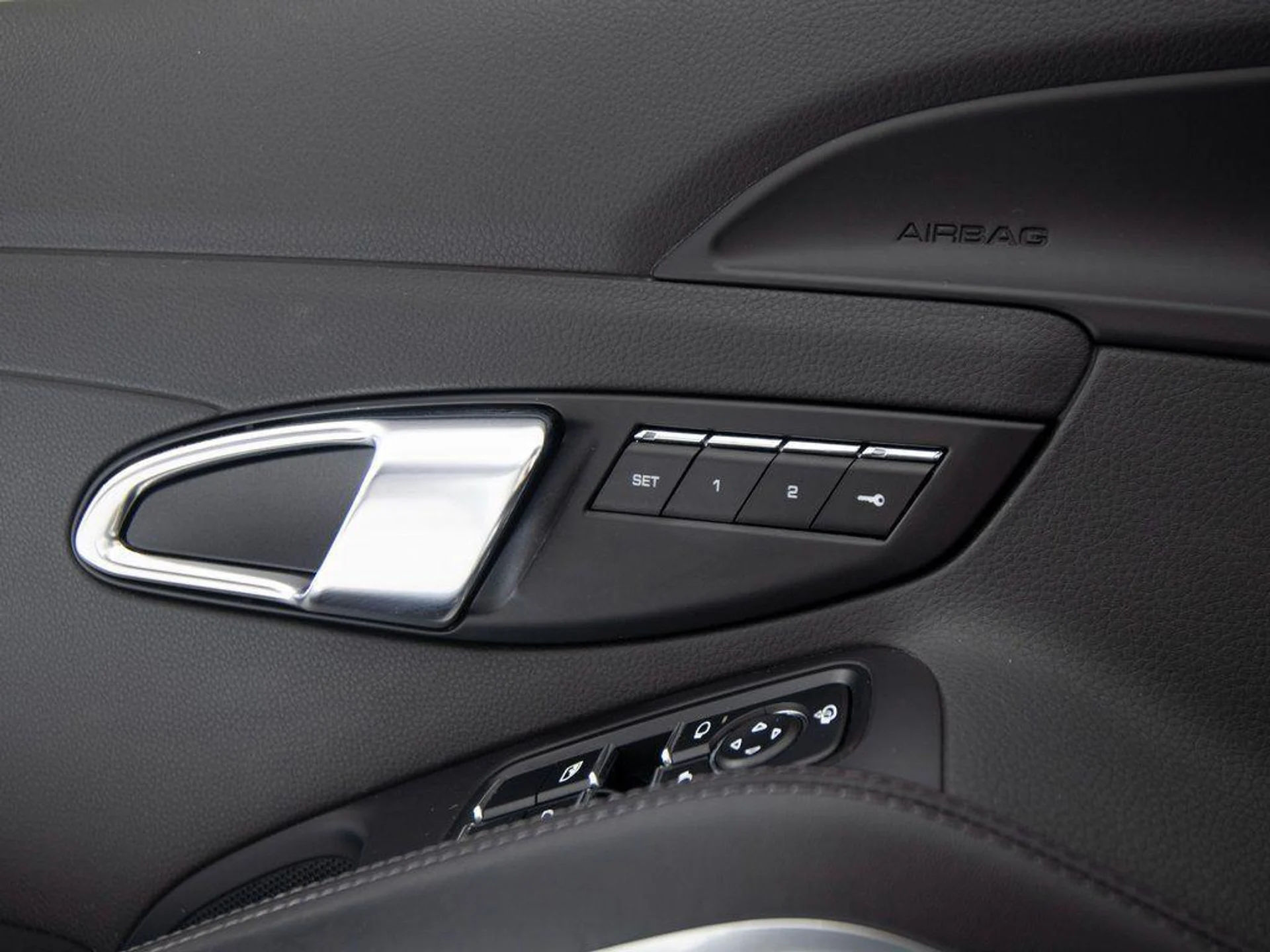 mph014_1546045791_ZC_8y3_x_Nh57a_B9_D4_Qlj2_IM_8_Z_Kz_I_d8ad9fbbfa