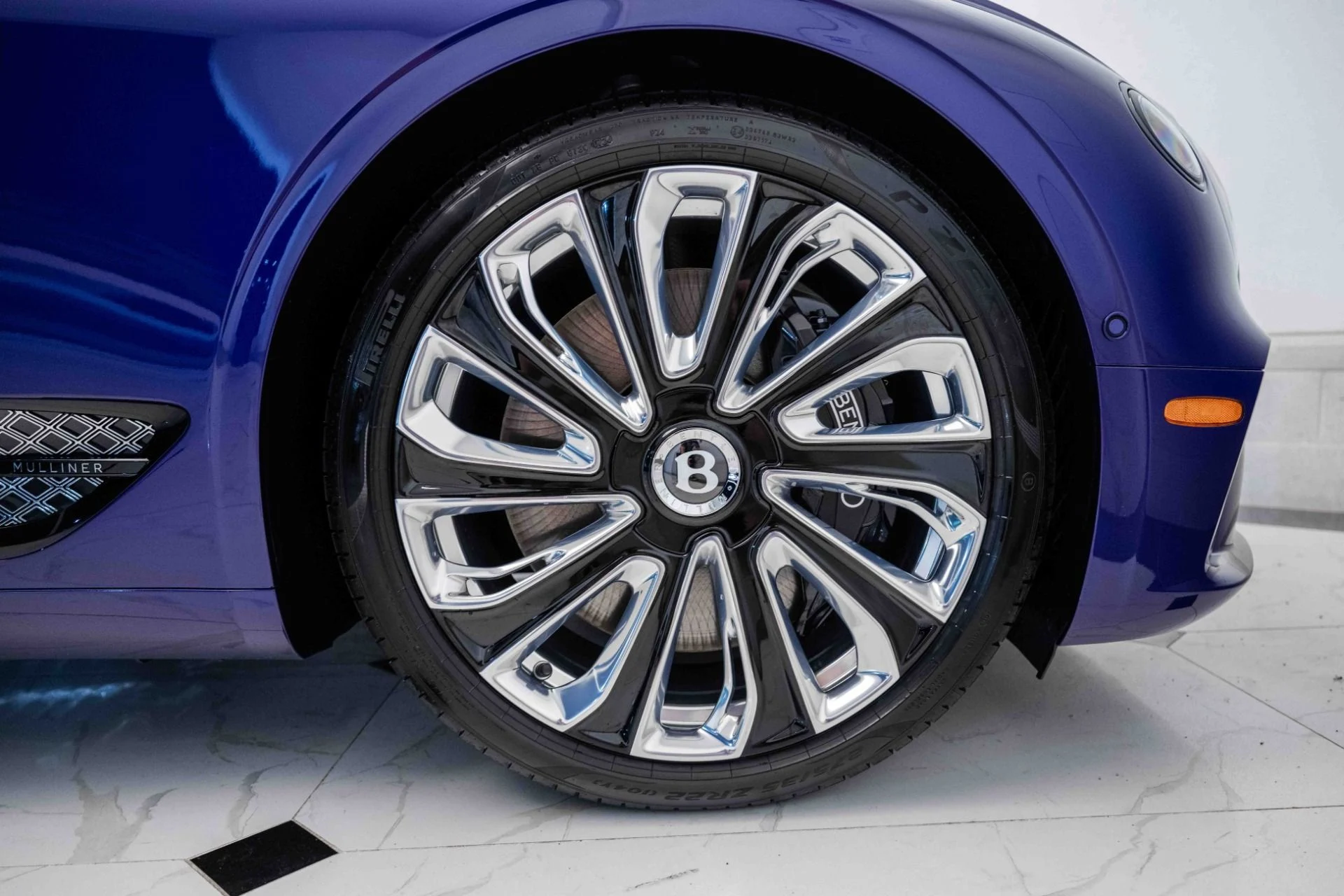 mph014_1551031663_Used_2024_Bentley_Continental_GTC_Mulliner_W12_1718978175_a5dd6356b6