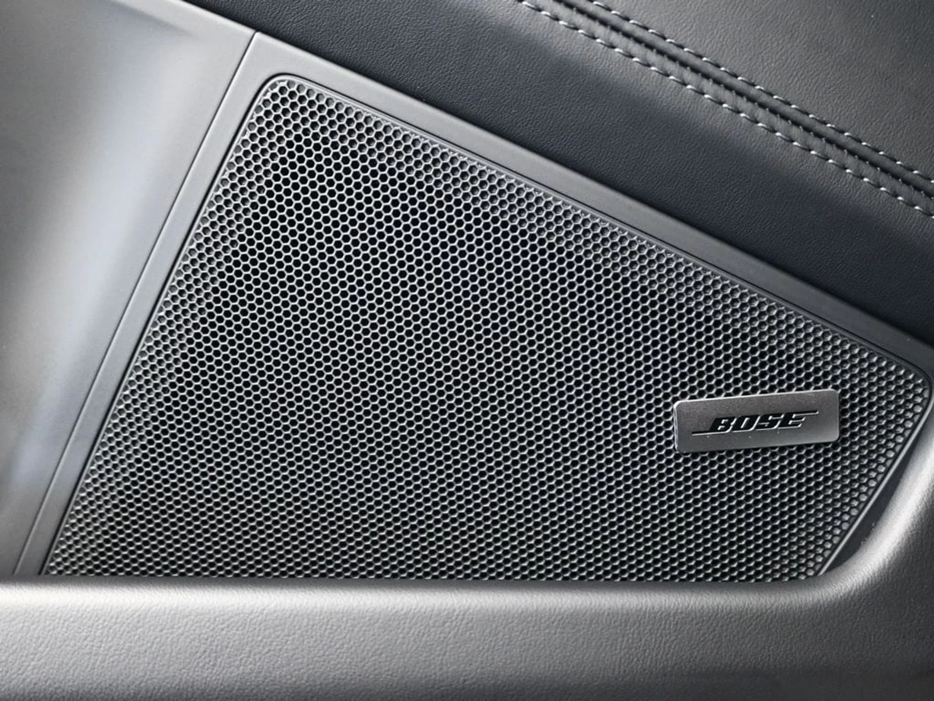 mph014_1557091989_24b252f9597493255bf57301a4615071x_e97af80487