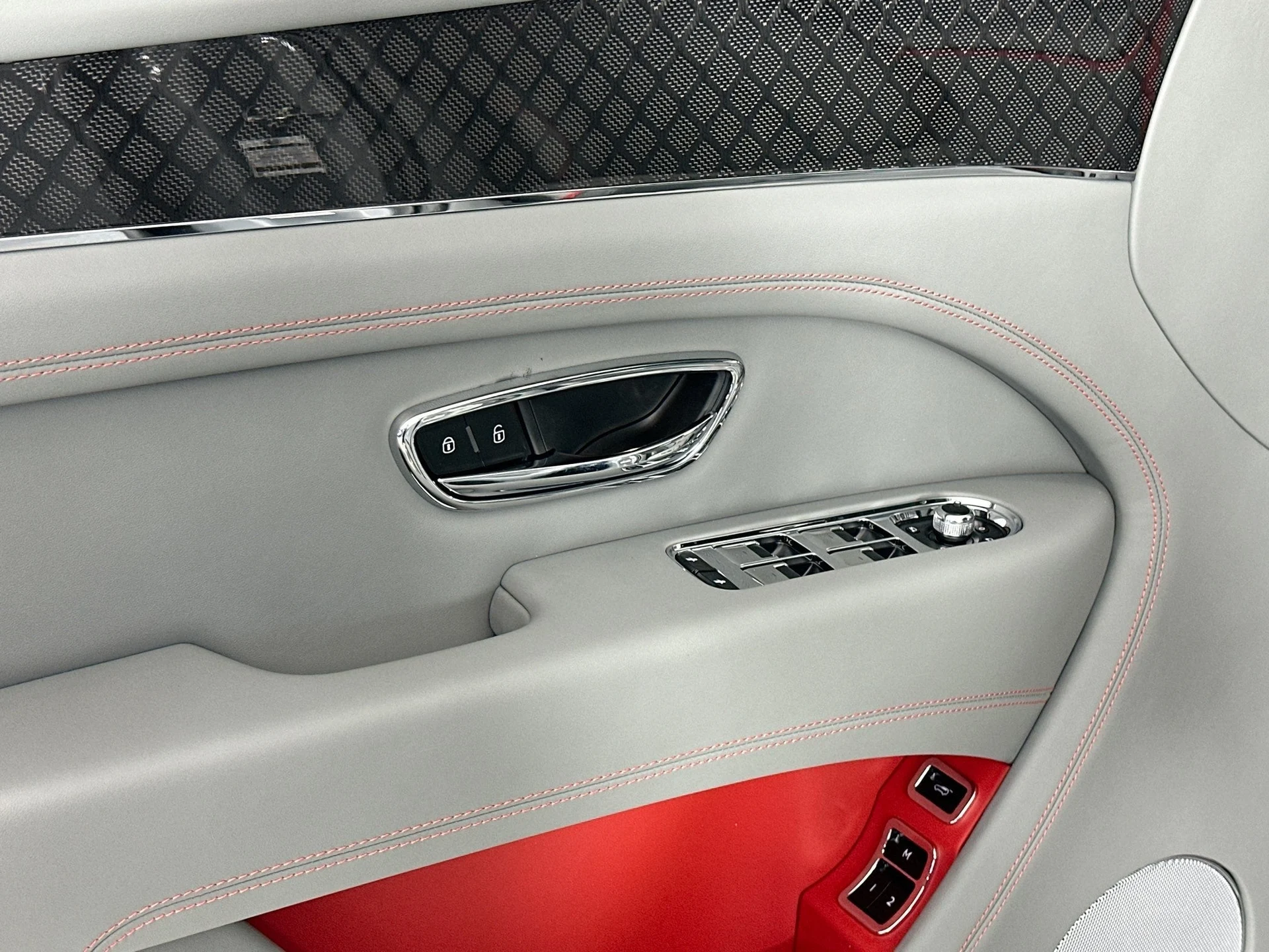 mph014_1561931674_15_1d42e5e698