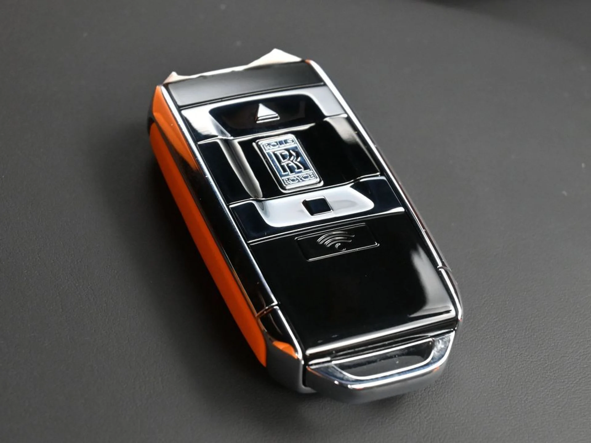 mph014_1563354193_9e2ccedf3b56eb5c916b45780bfc8d72x_9b022c90b5