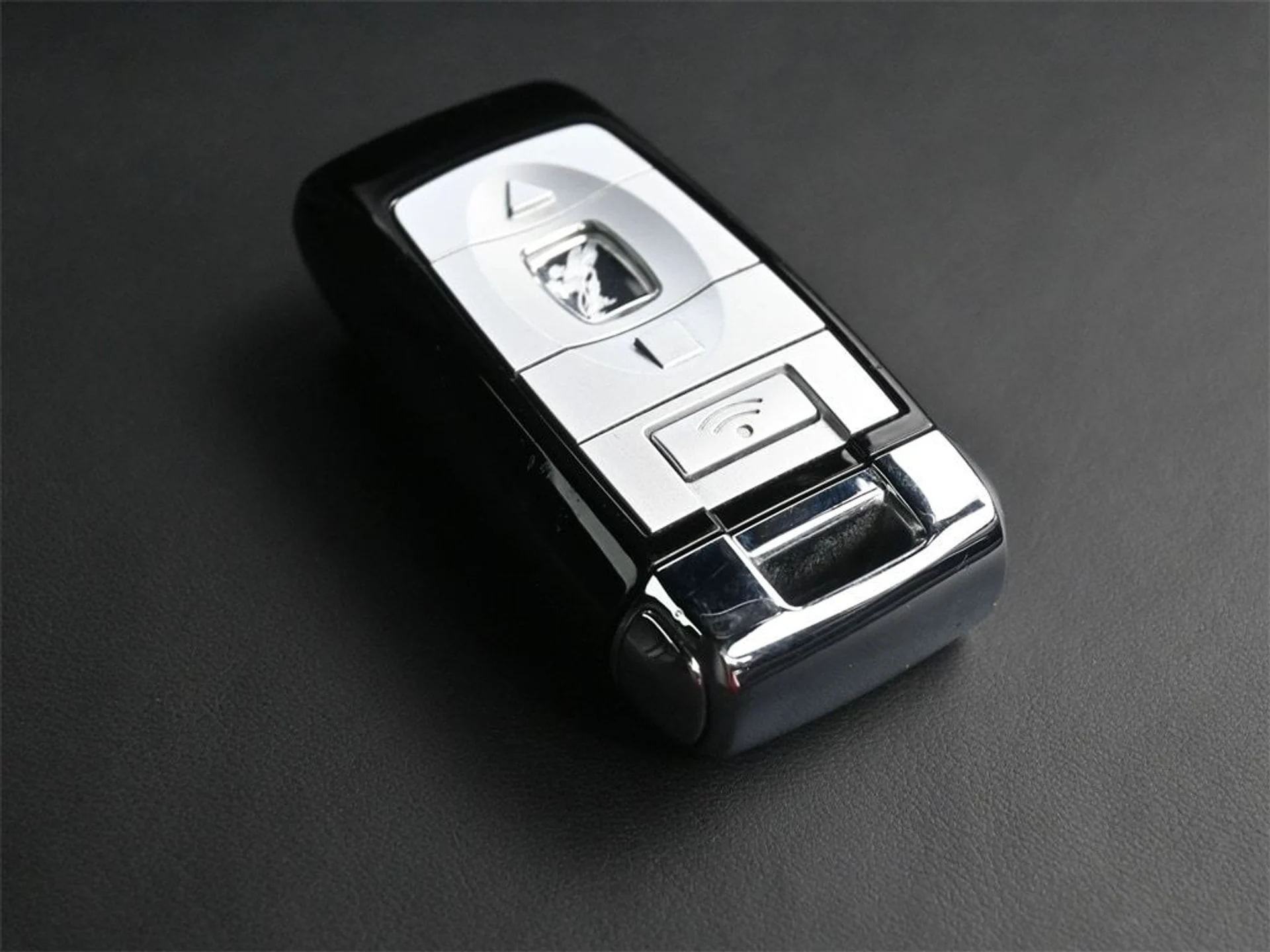 mph014_1564406009_ec845a9b7f38e726cf22fe44dd426f48x_f414e41c01