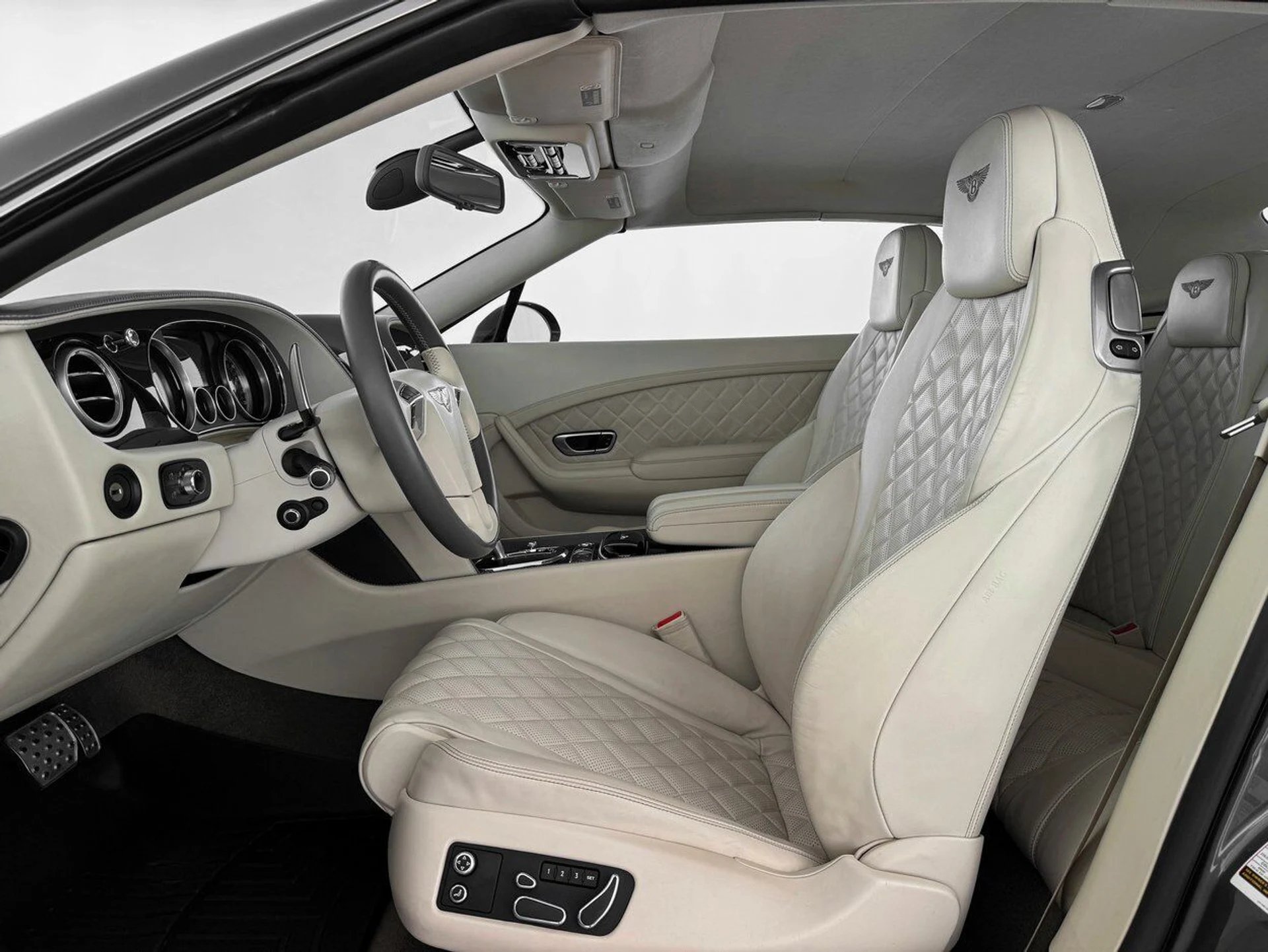 mph014_1565604949_6ae64a1c1e7ee7bab2e766cf62872589_bc596ead58