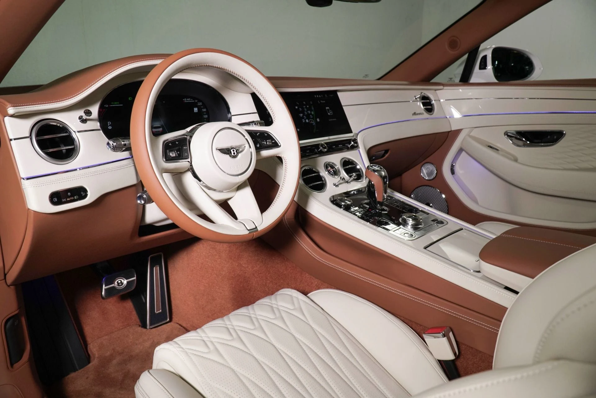 mph014_1566797646_New_2026_Bentley_Continental_GTC_Azure_1771012045_b63a351db6