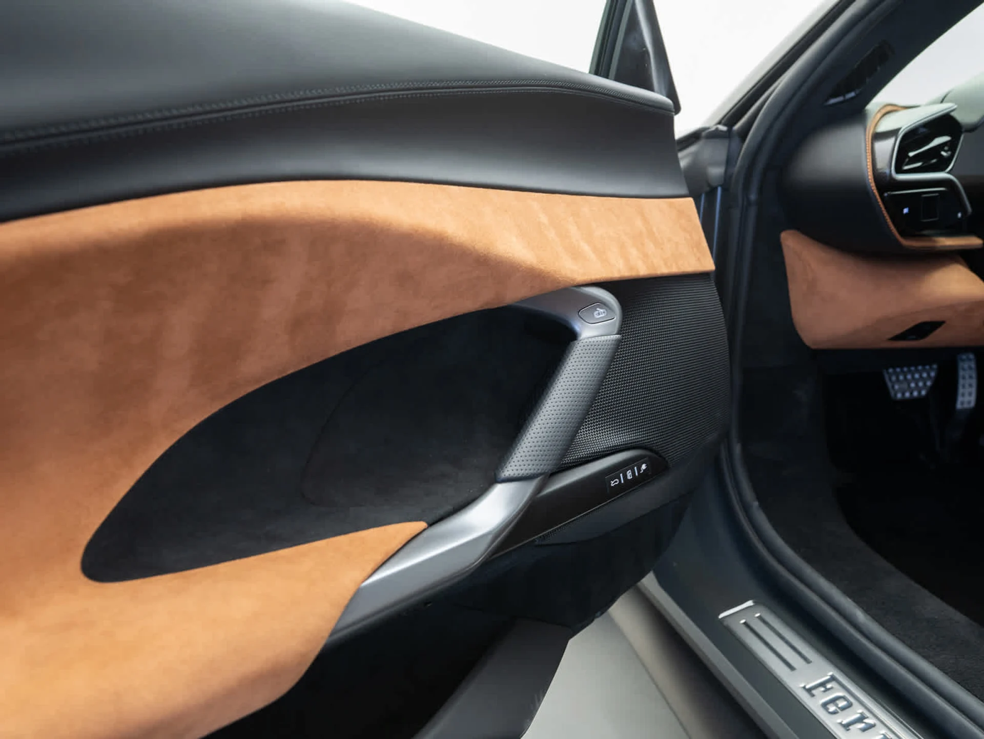 mph014_1569384326_b138684c08742a64a1c846d2eb0826f0x_06604eab25