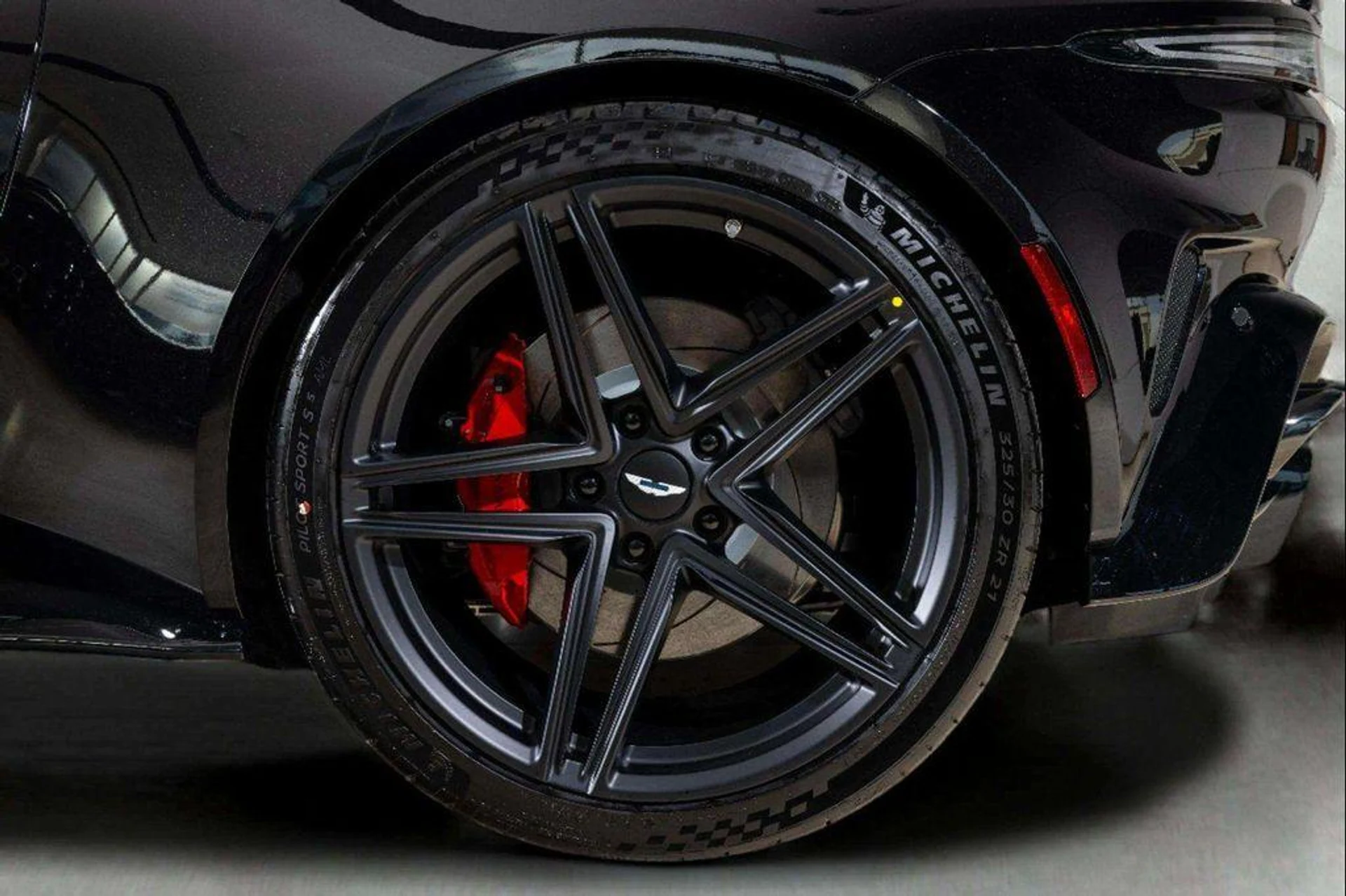 mph014_1571436726_Oy_QX_Lp_aq_A8_Cn8_G1_l_JA_5x_Lzzg_6e4e4ce104