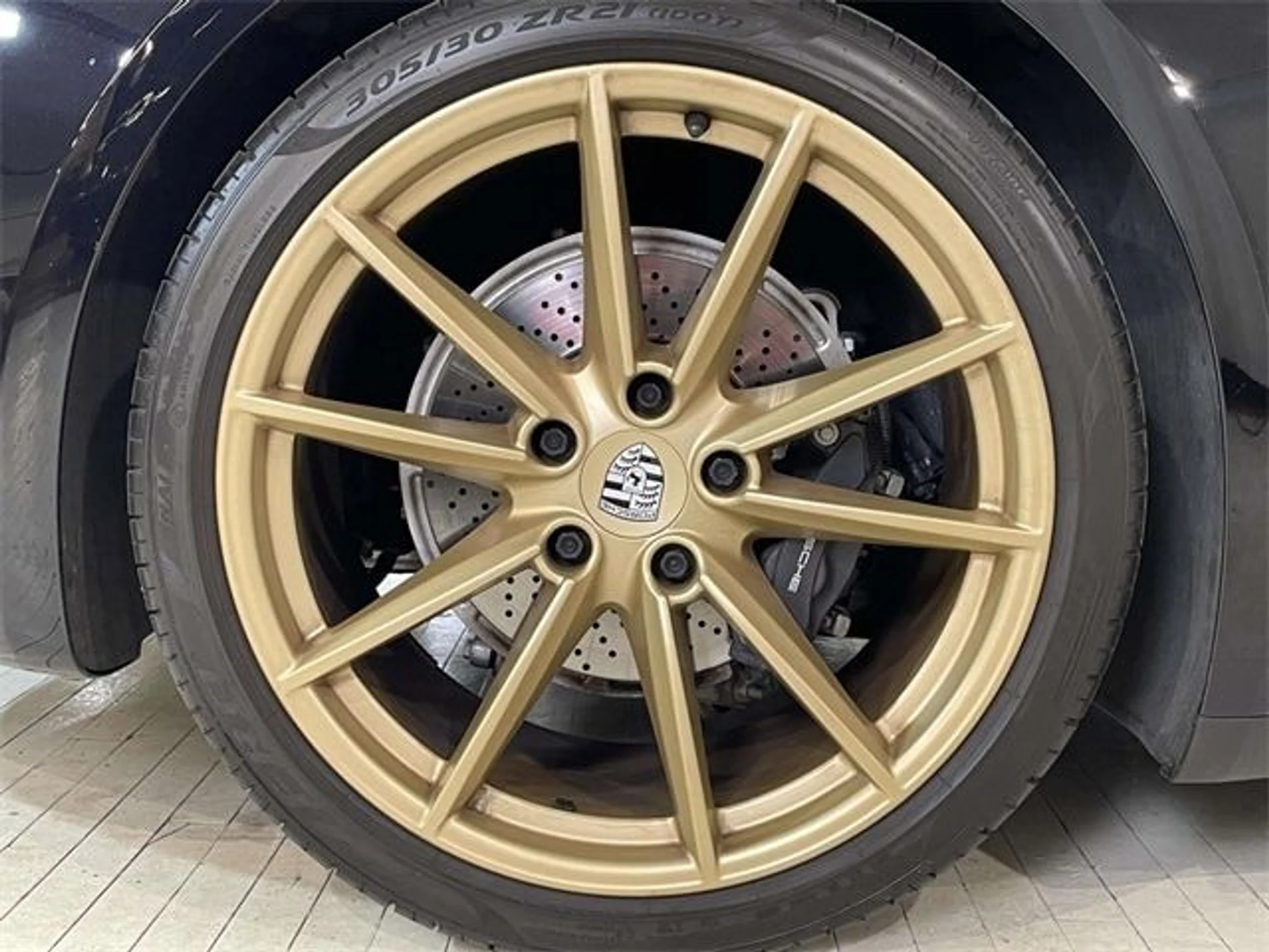 mph014_157327448_37da43a00dd932af3086452913e9a3ecx_b1728ddc6e