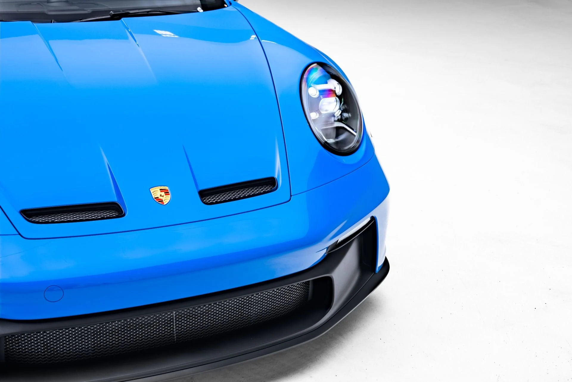 mph014_1573779989_Used_2023_Porsche_911_GT_3_1771960817_60399c6af3