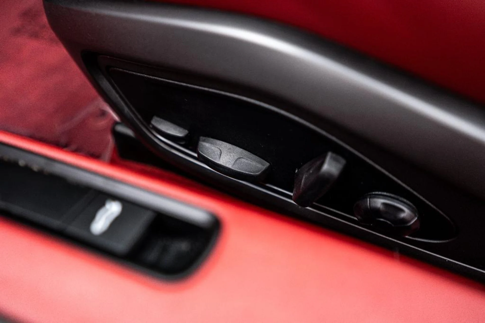 mph014_1573906122_3y_Mhn_DBM_5_ME_Hgl0a_O_Avg_JLYW_Yig_0a0bbea74d