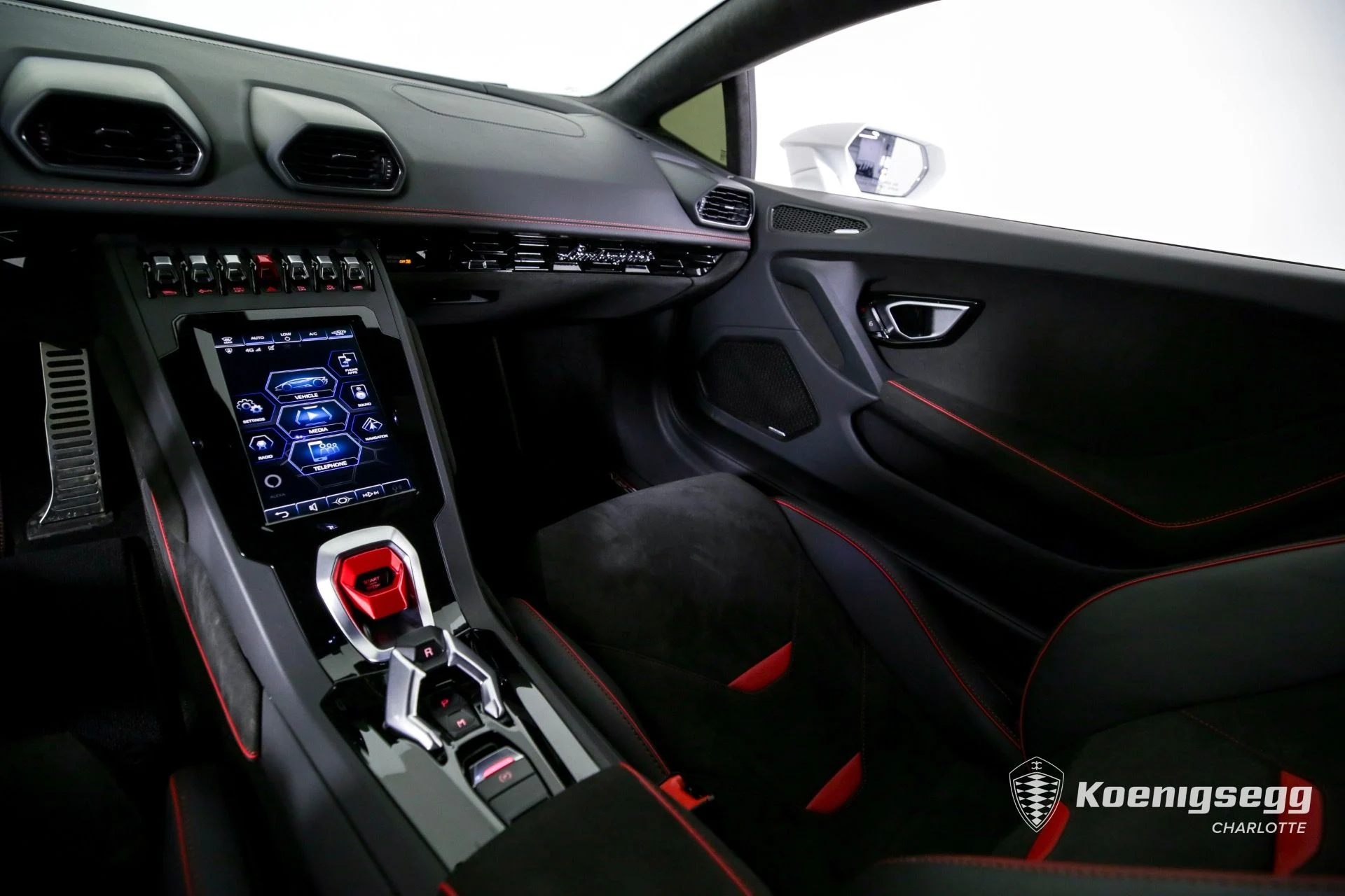 mph014_1574110998_Used_2022_LAMBORGHINI_HURACAN_EVO_1720041211_a287563078
