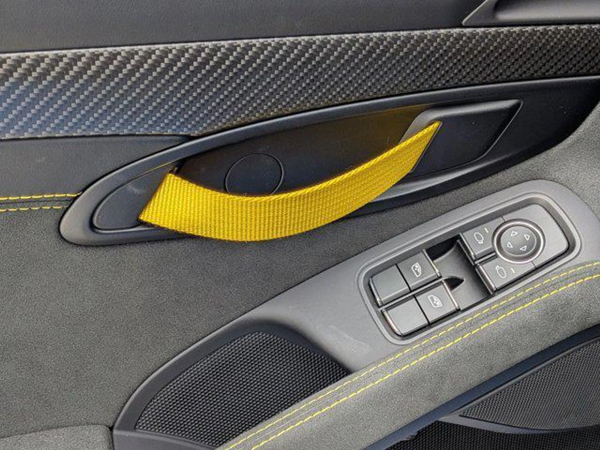 mph014_1575679241_4k_T0_D_Bx1mpk_QSG_48x_H7_RPVWYO_Kk_b6b081bafb