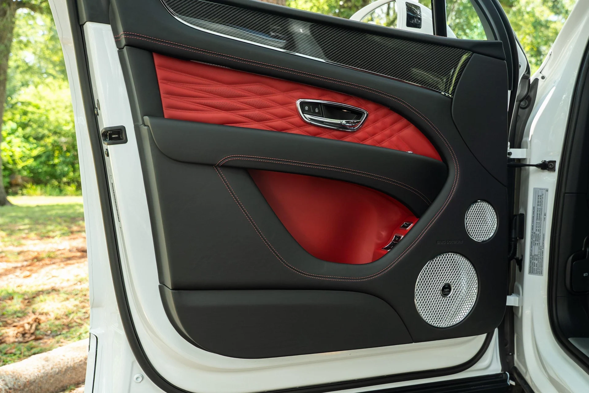 mph014_1577150836_442093801_689432963c08f0aab8b366cc_aef14469de