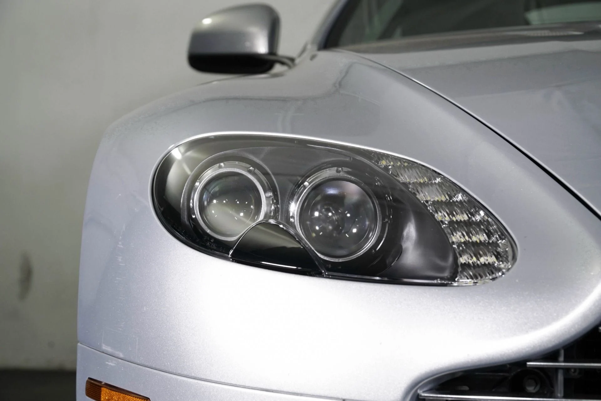 mph014_1584870637_Used_2016_Aston_Martin_V8_Vantage_S_1775836996_74645fb6d3