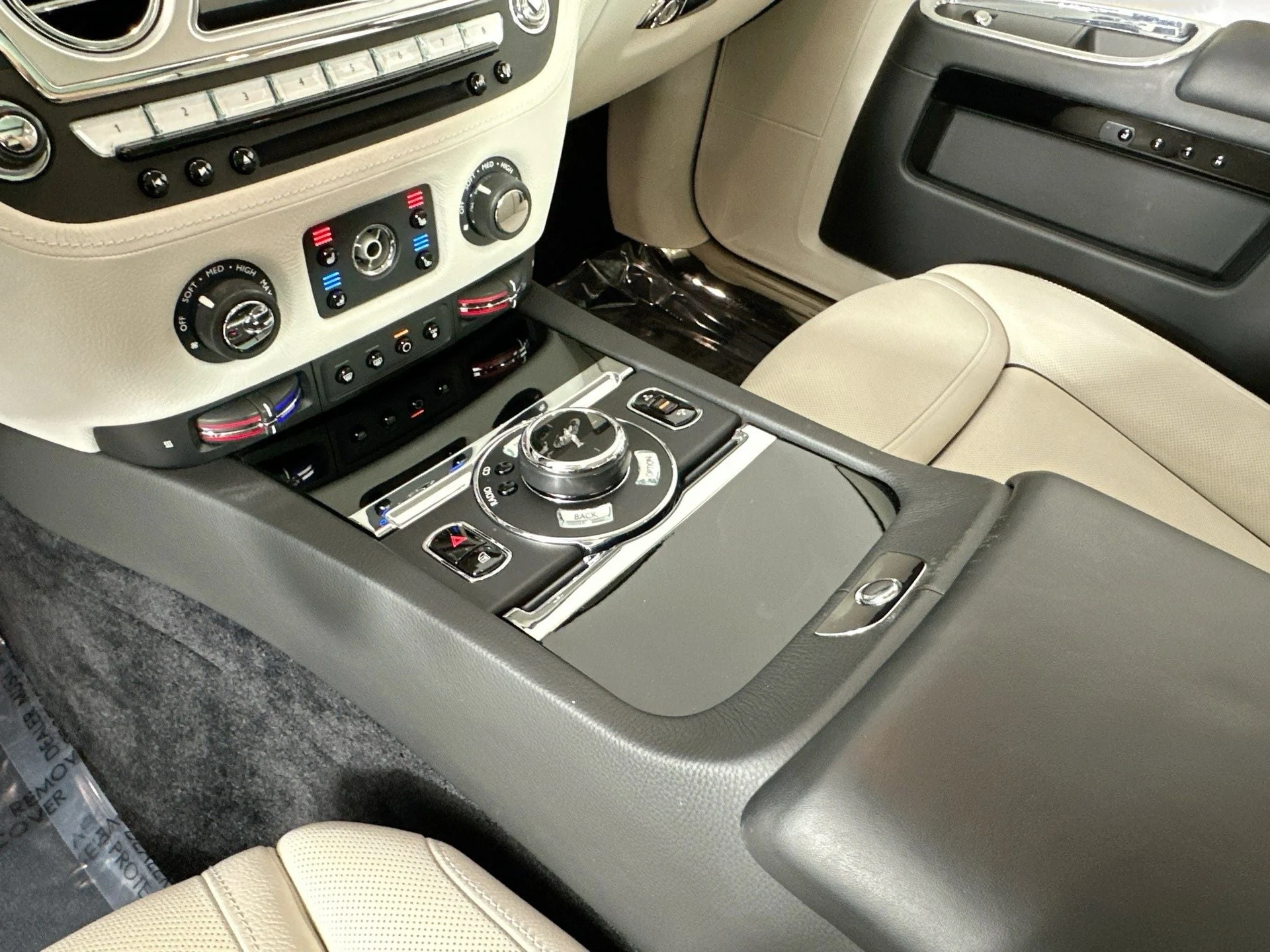 mph014_1599210763_15_c88e19eb42