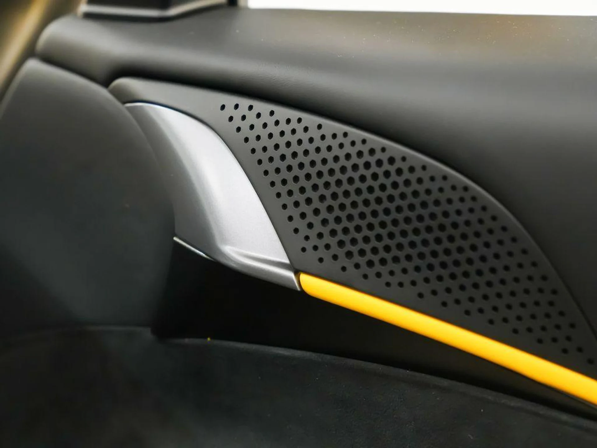 mph014_1600098645_p_JKSO_7oqie_Qn_F2q7_EC_7_Vjp_c_DN_0_b189d7d25f