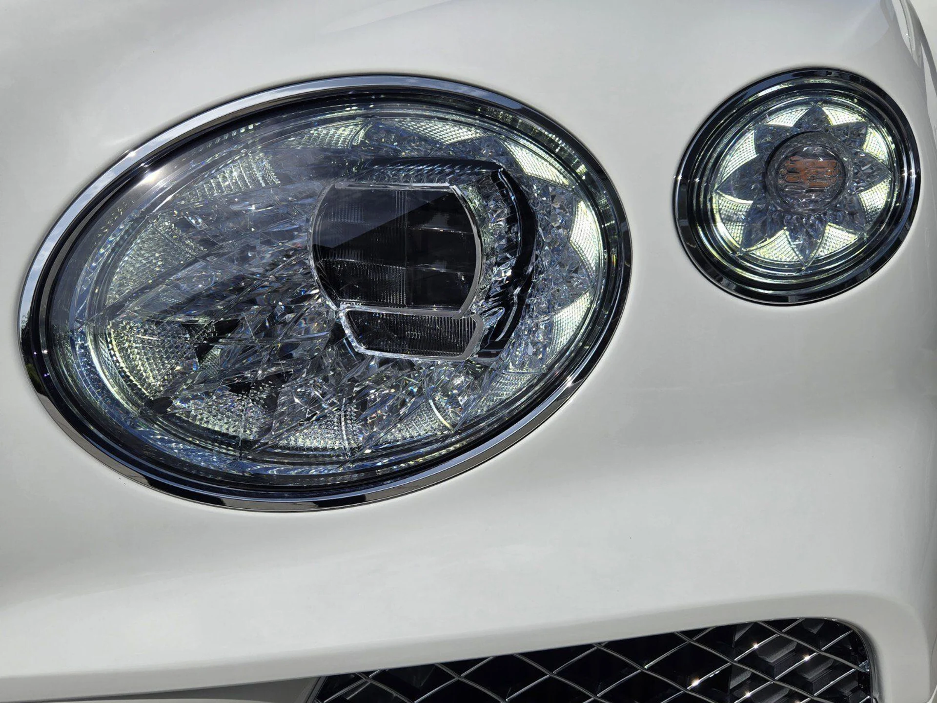 mph014_1602882594_b27266bb39bee2ce6b0b8ea99f64cd73x_93b9d2f99b