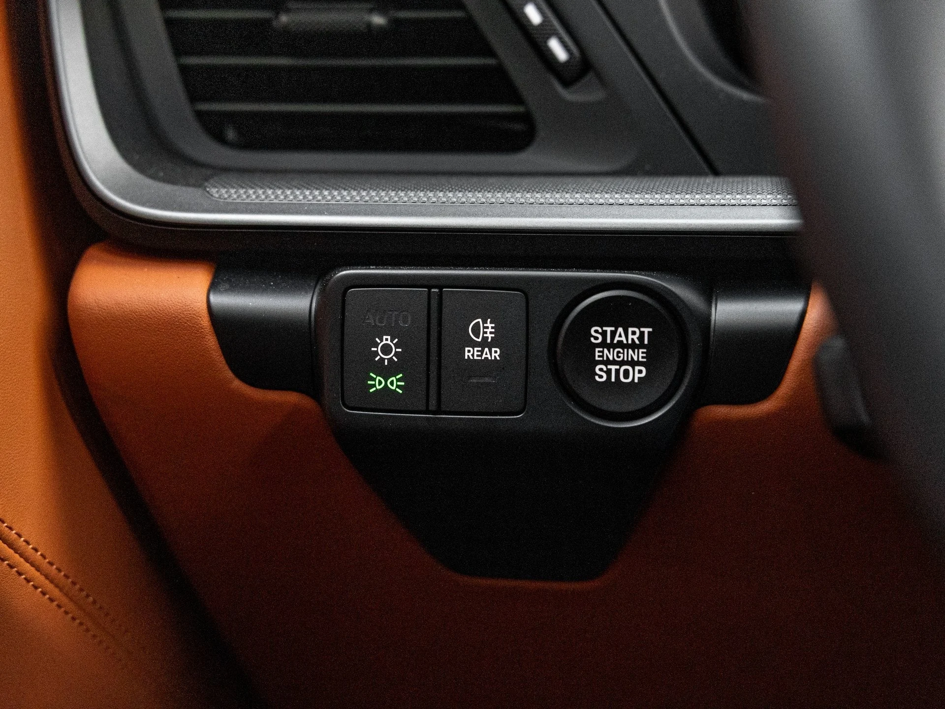 mph014_1619372471_15_292770ba32