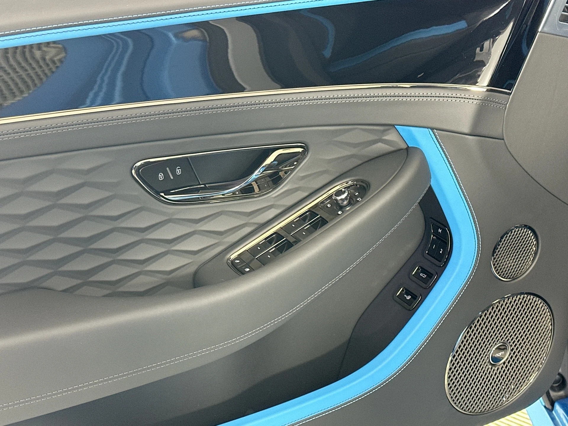 mph014_16205352_15_50a19c78f6