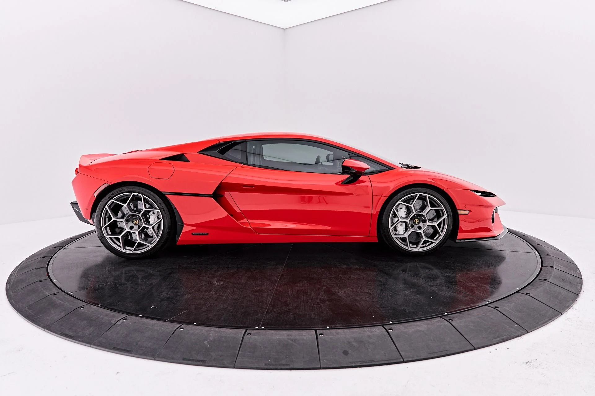 mph014_1622211282_Used_2026_Lamborghini_Temerario_Base_1792011519_160602be7c