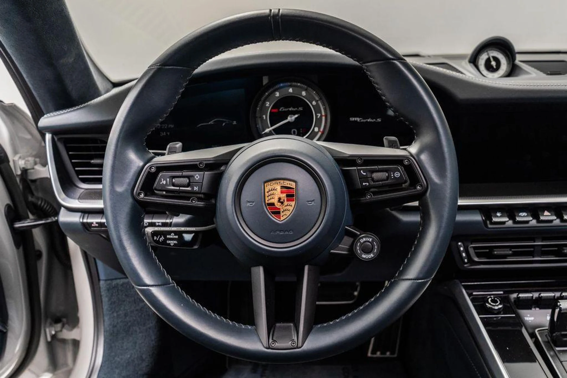 mph014_1624898655_9_Ur3b3x_R24_Zhn_FV_9_PP_Ogx_Hfzg_Pc_f8fcdbe400