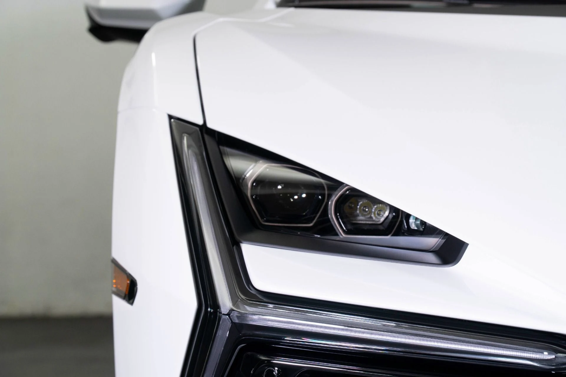 mph014_1636001273_New_2026_Lamborghini_Revuelto_1778722081_25c4e805c3
