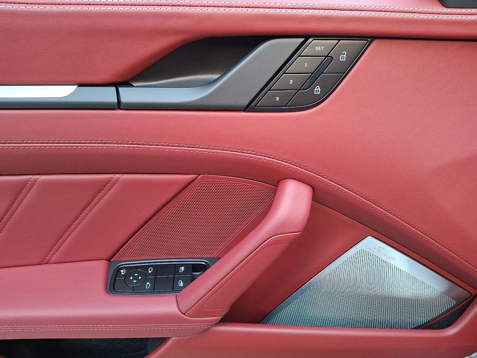 mph014_1641533974_618ee2986830ad786fe34e5d83a7c7f4_05a70601c1