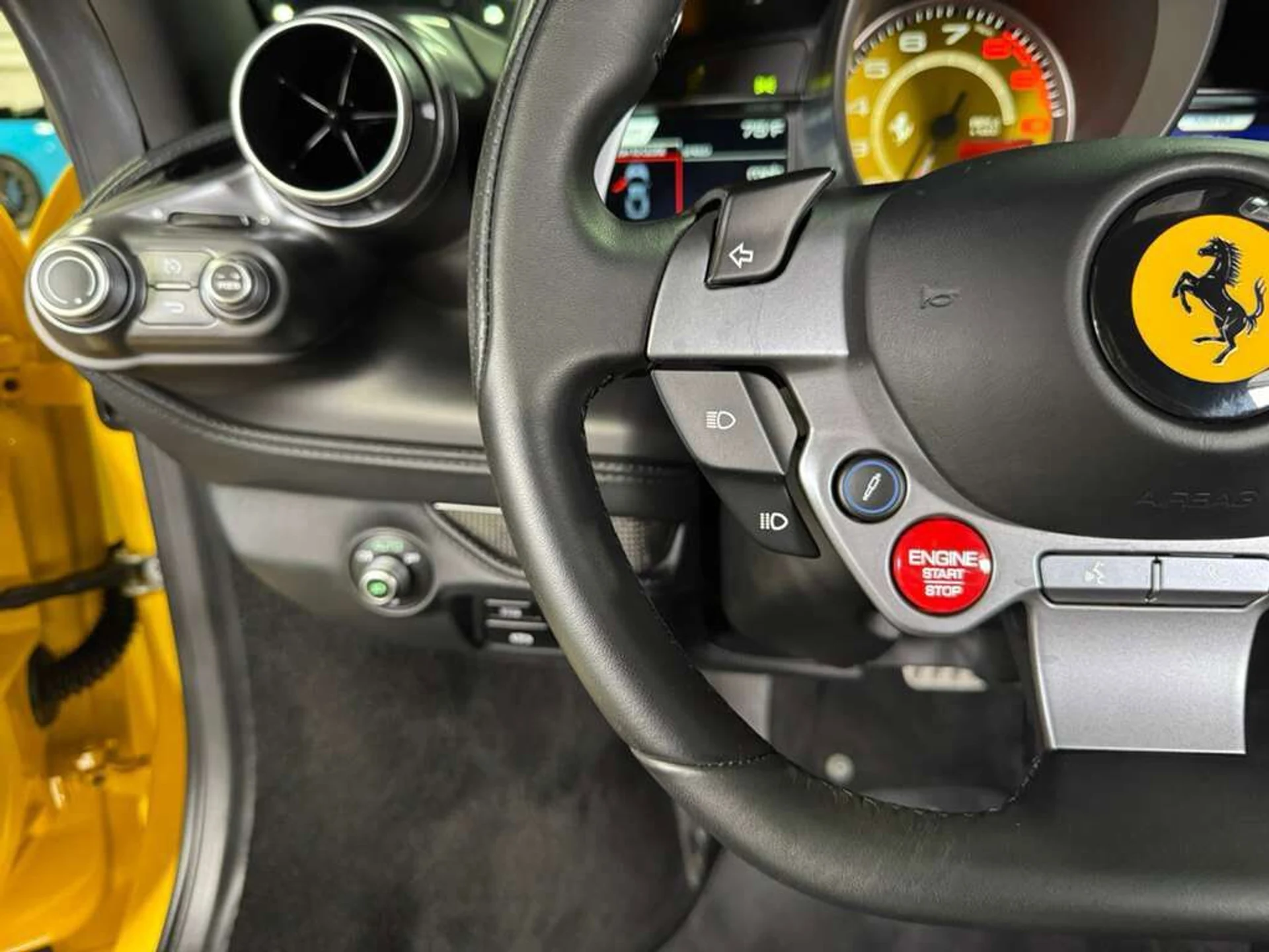 mph014_1651997725_935e88d3fecc0be1fc9d6a4518a65148_db44d76010