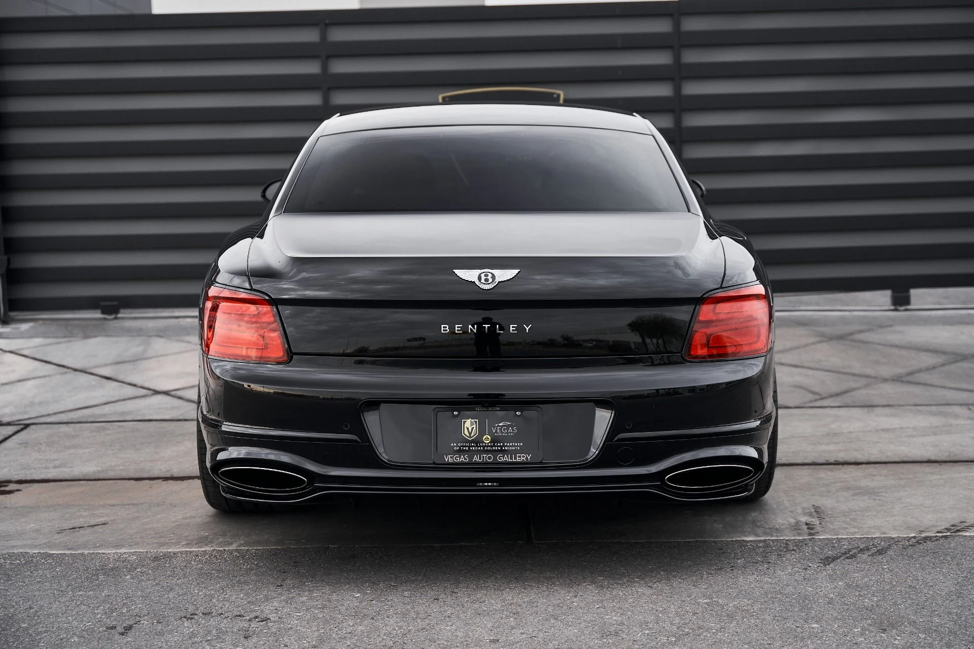 mph014_1662306376_Used_2025_Bentley_Flying_Spur_Speed_1769137035_4b3b742090