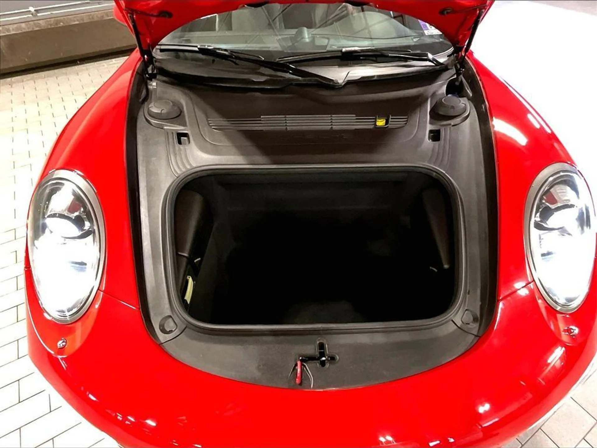 mph014_1663388379_gj_XK_0ujfk0k_GDD_Olhp_MP_Kbr_Sc_E_91b993b06d