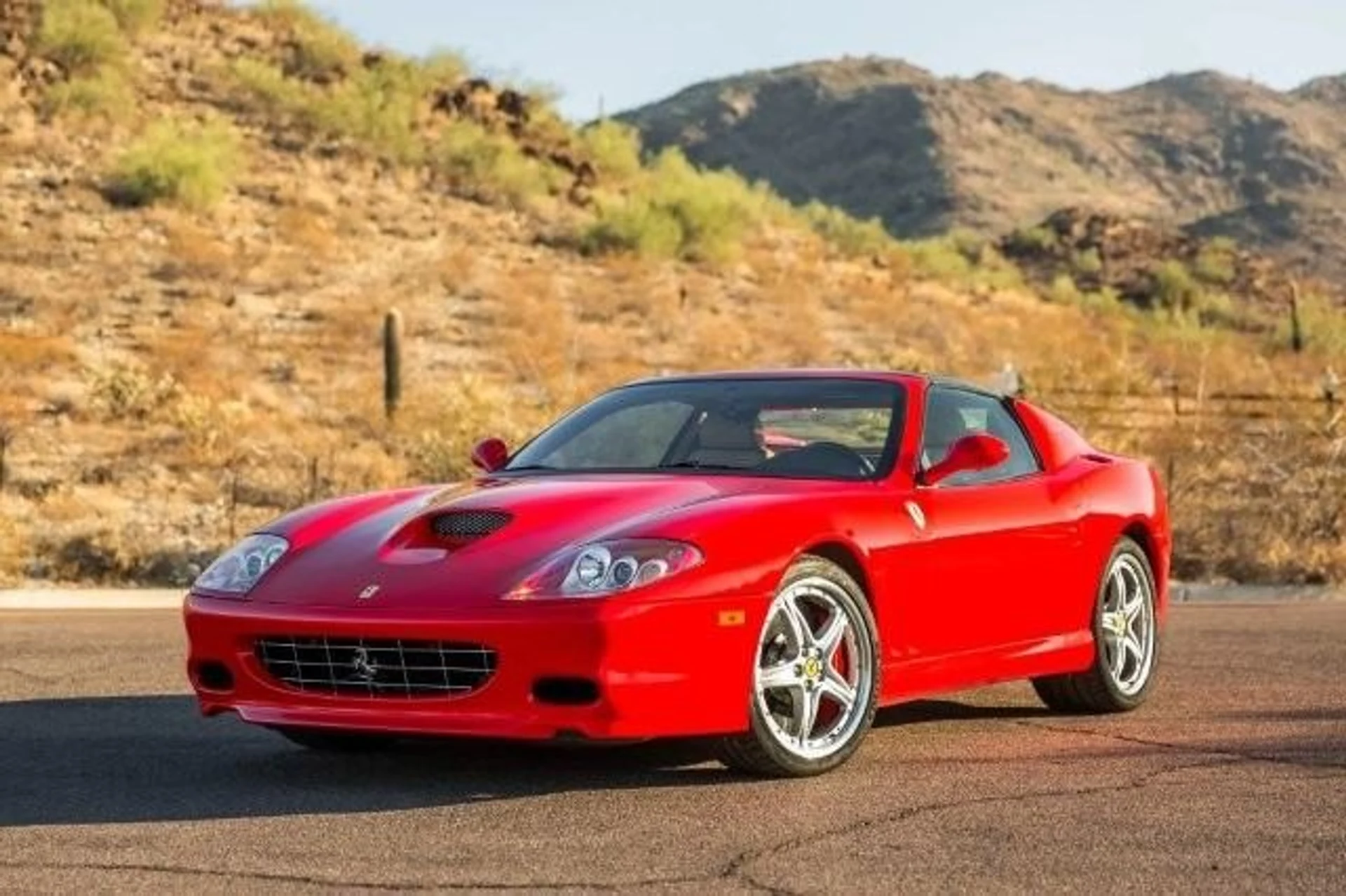 mph014_1666528777_Used_2005_Ferrari_Superamerica_1773854912_058c595060