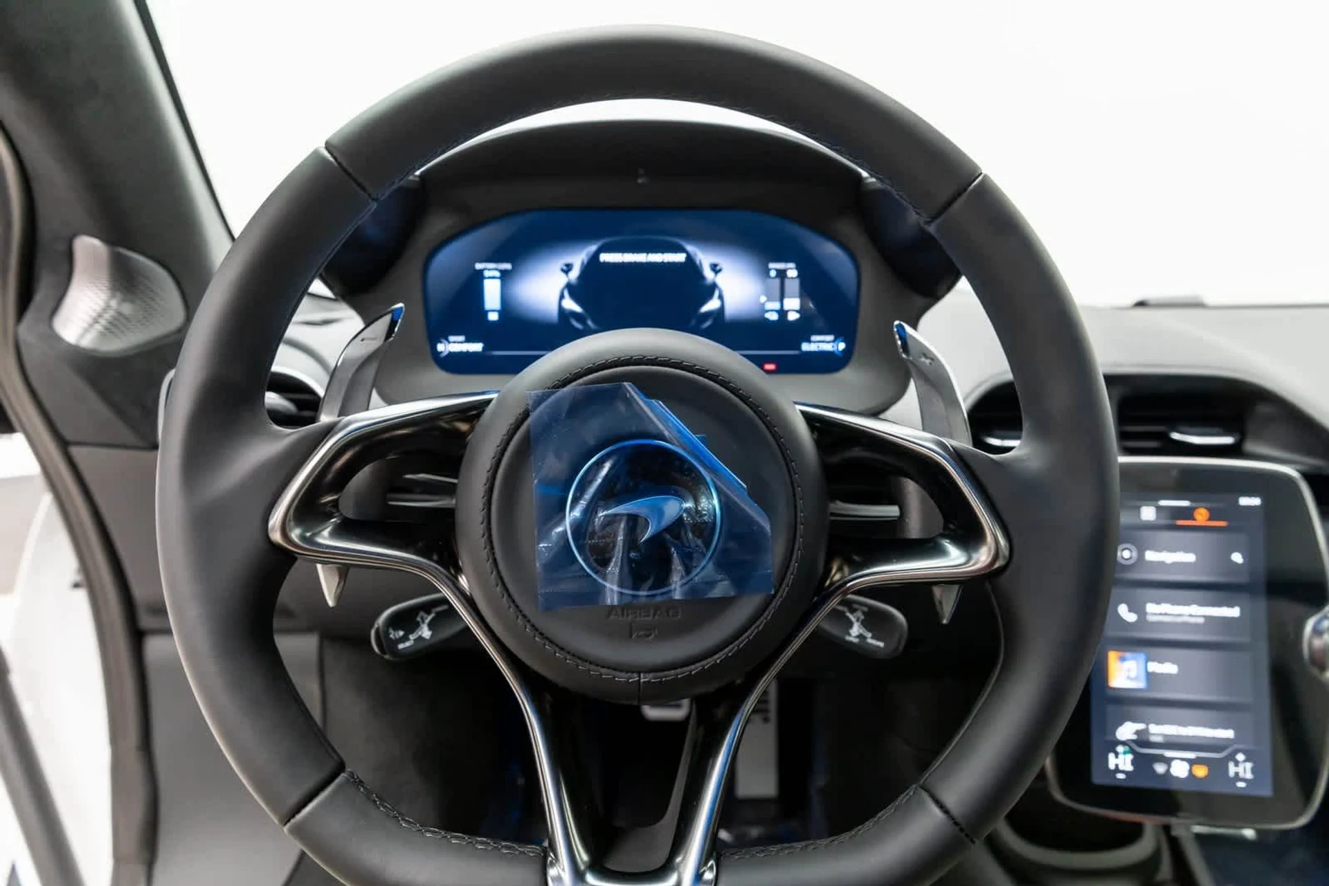 mph014_1689926949_15_5c89674e49