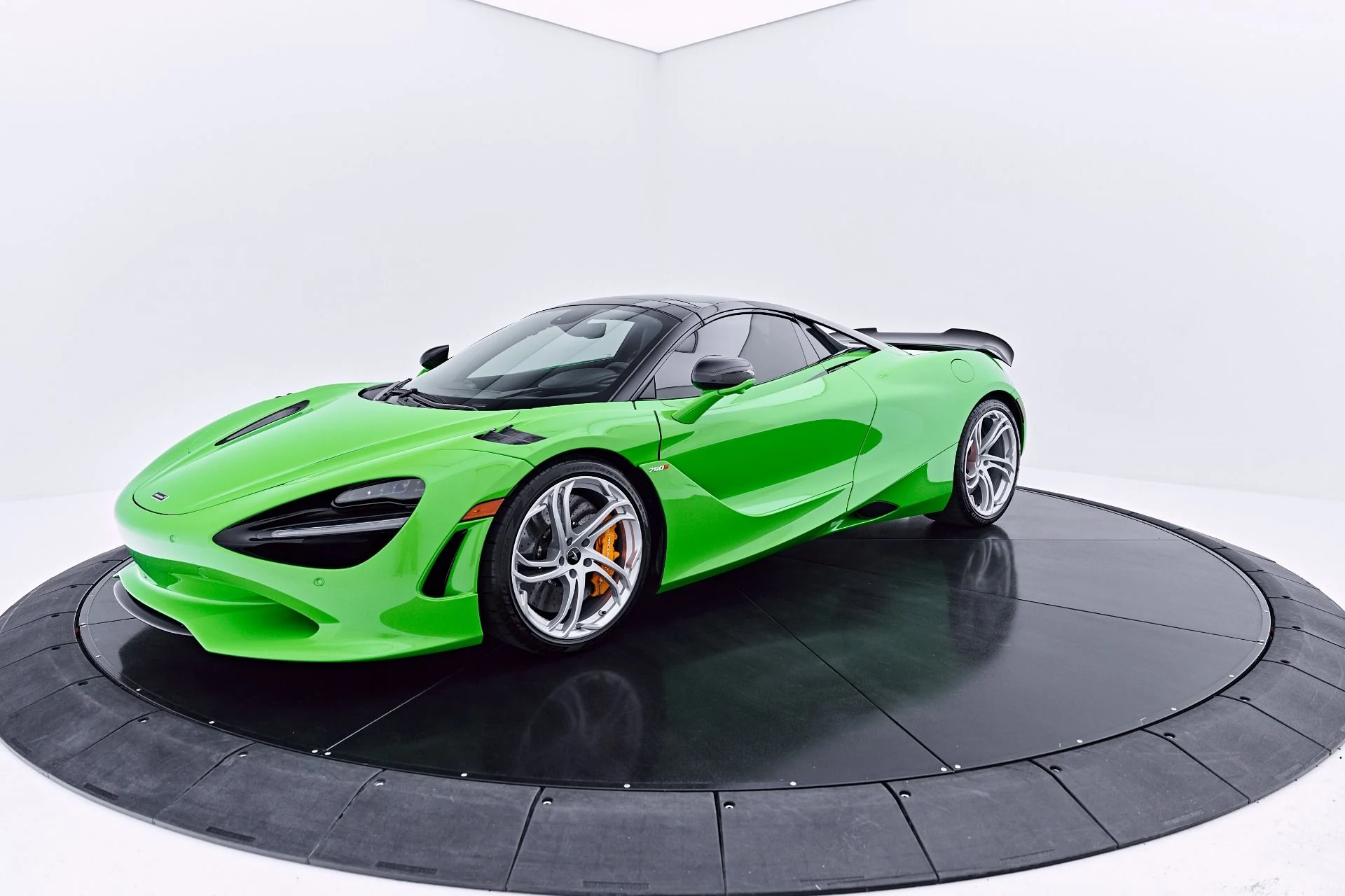 mph014_169354097_Used_2025_Mc_Laren_750_S_1784081678_3245ee07d4