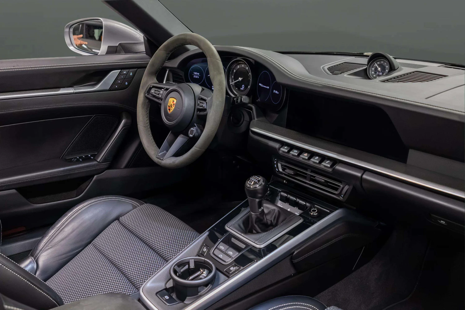 mph014_1702252385_b61787c5_3143_4c7c_9abb_e0b38f51dc62_202220_Porsche2091120_Carrera204_S20_Cabriolet2028_WP_0_CB_2_A91_NS_24410629_15_94922cd482